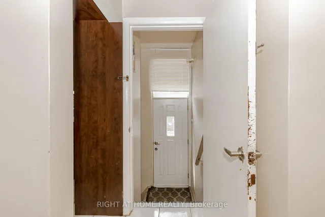 Additional image 21 of 132 Laurel Ave