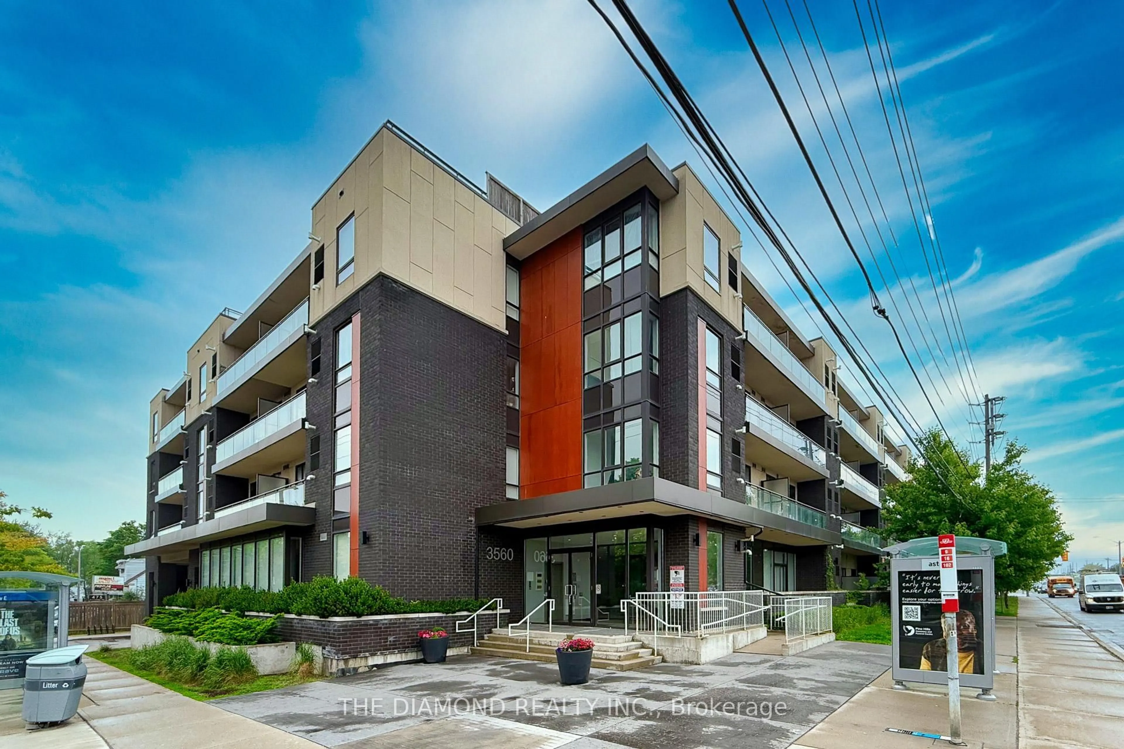 Patio, building for 3560 St Clair Ave #107, Toronto Ontario M1K 0A9