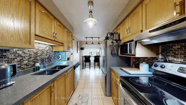 Additional property image - 27 Granada Cres