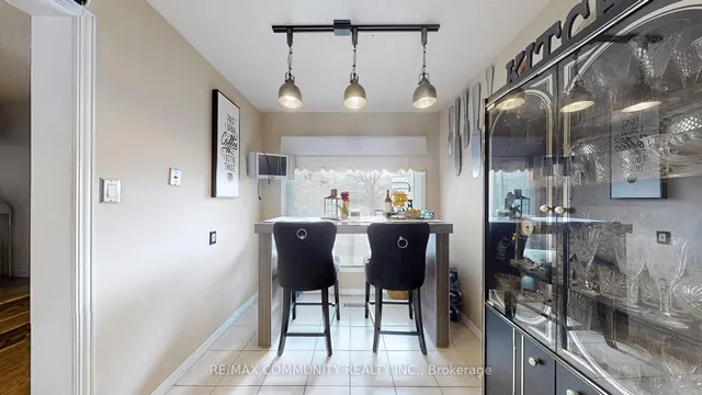 Additional property image - 27 Granada Cres