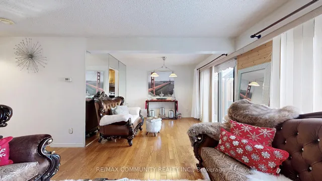 Additional property image - 27 Granada Cres