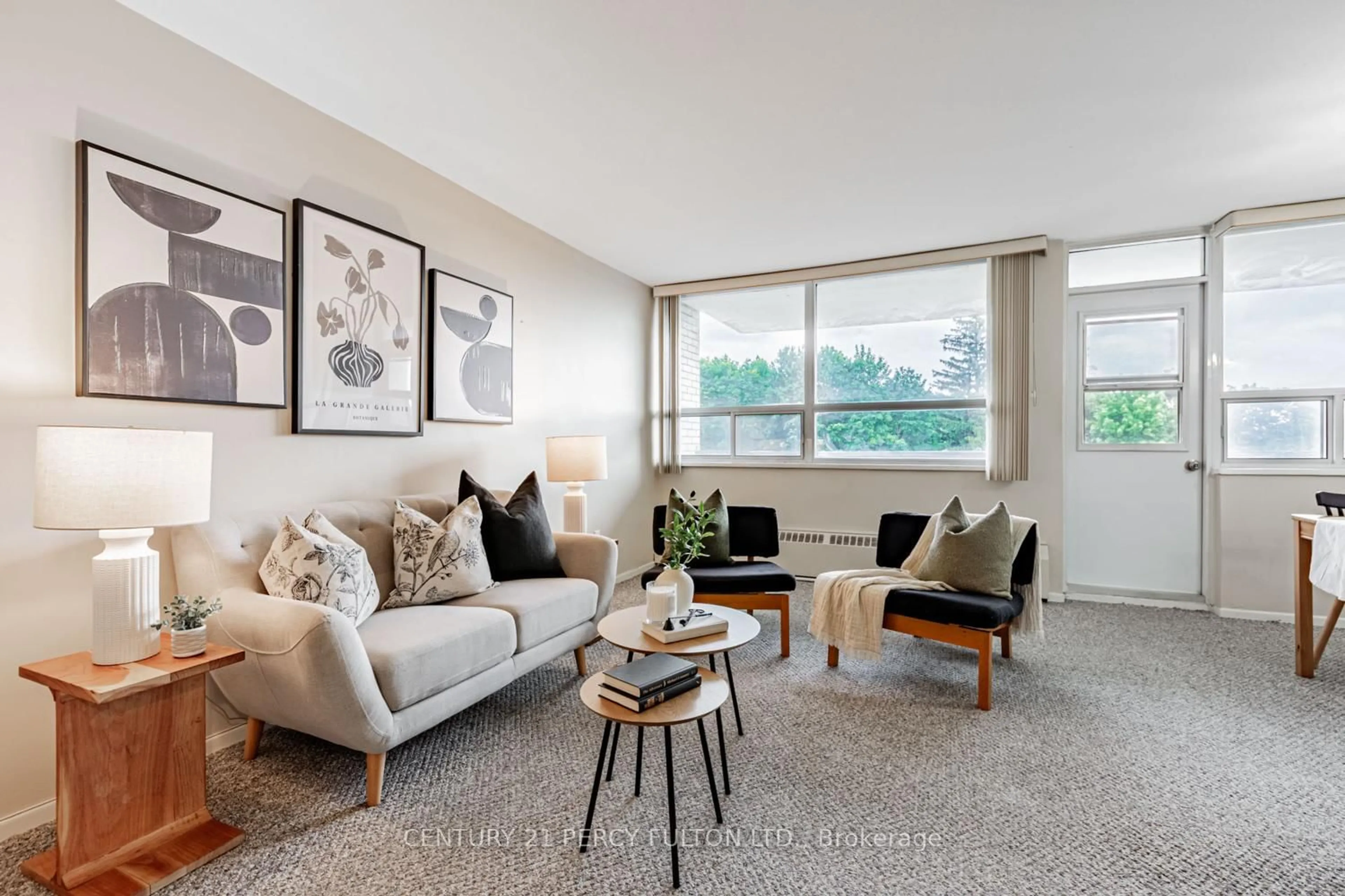 Living room with furniture, unknown for 3311 Kingston Rd #312, Toronto Ontario M1M 1R1