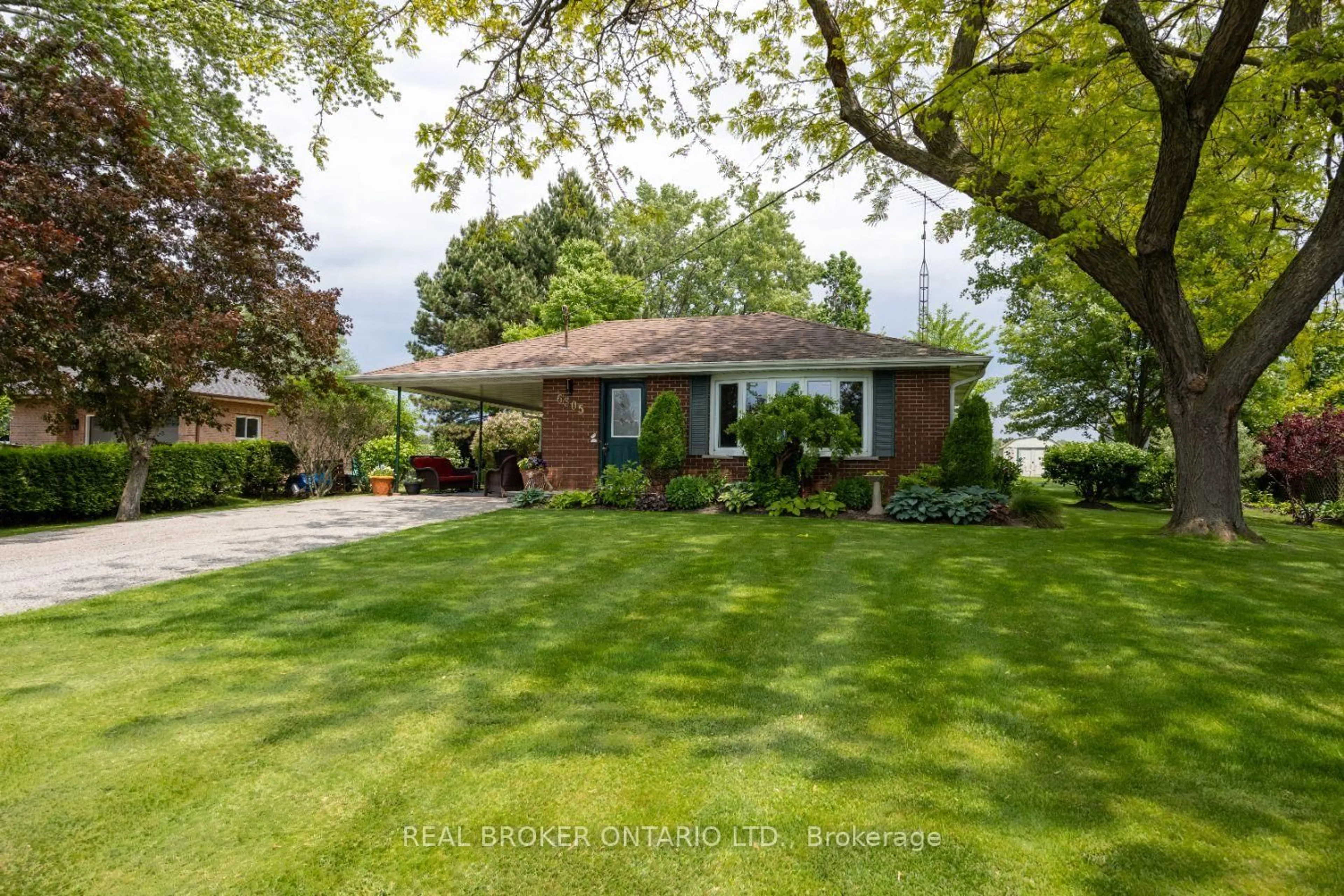 Unknown for 6305 Leskard Rd, Clarington Ontario L0B 1M0