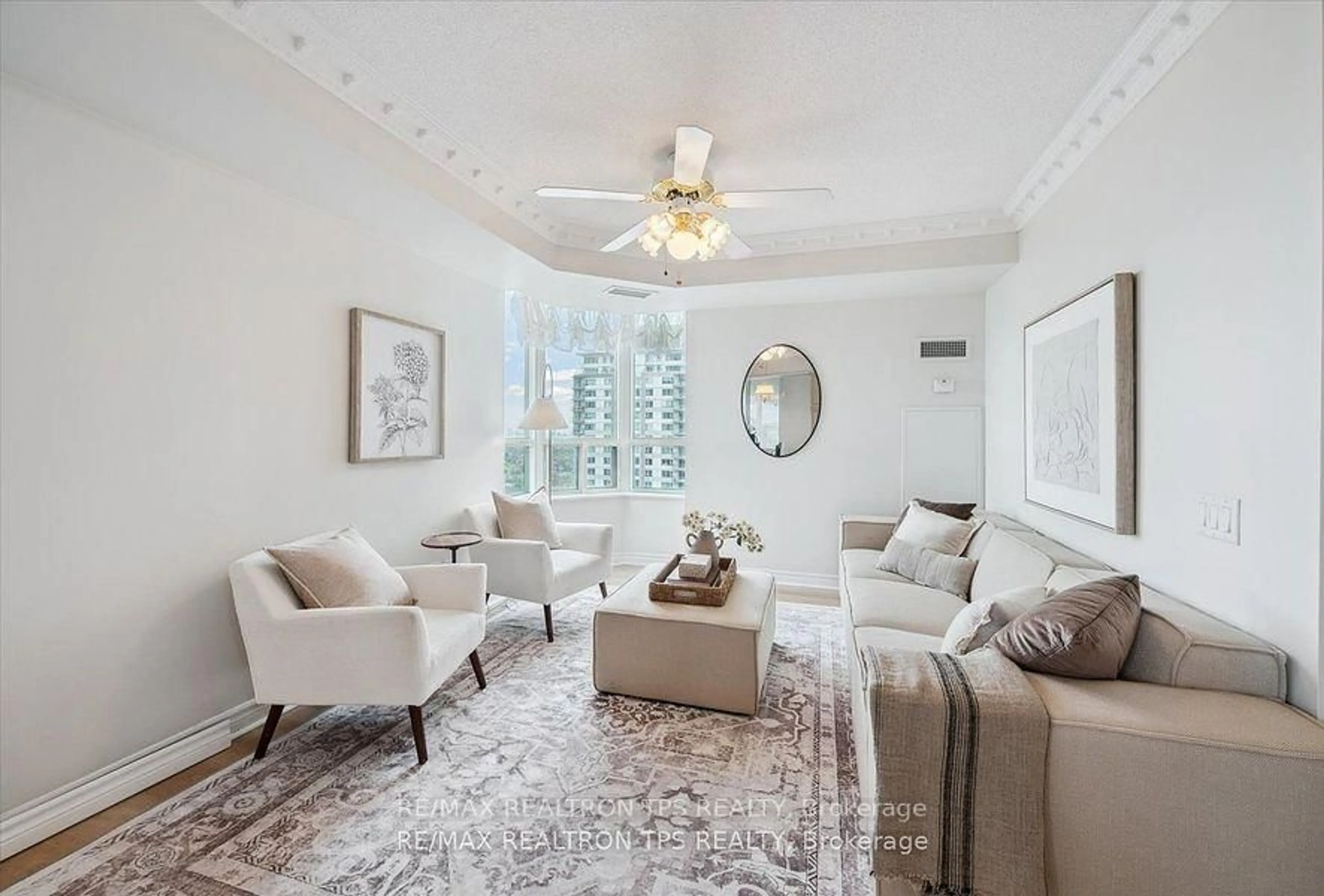 Living room with furniture, unknown for 61 Town Centre Crt #2402, Toronto Ontario M1P 5C5