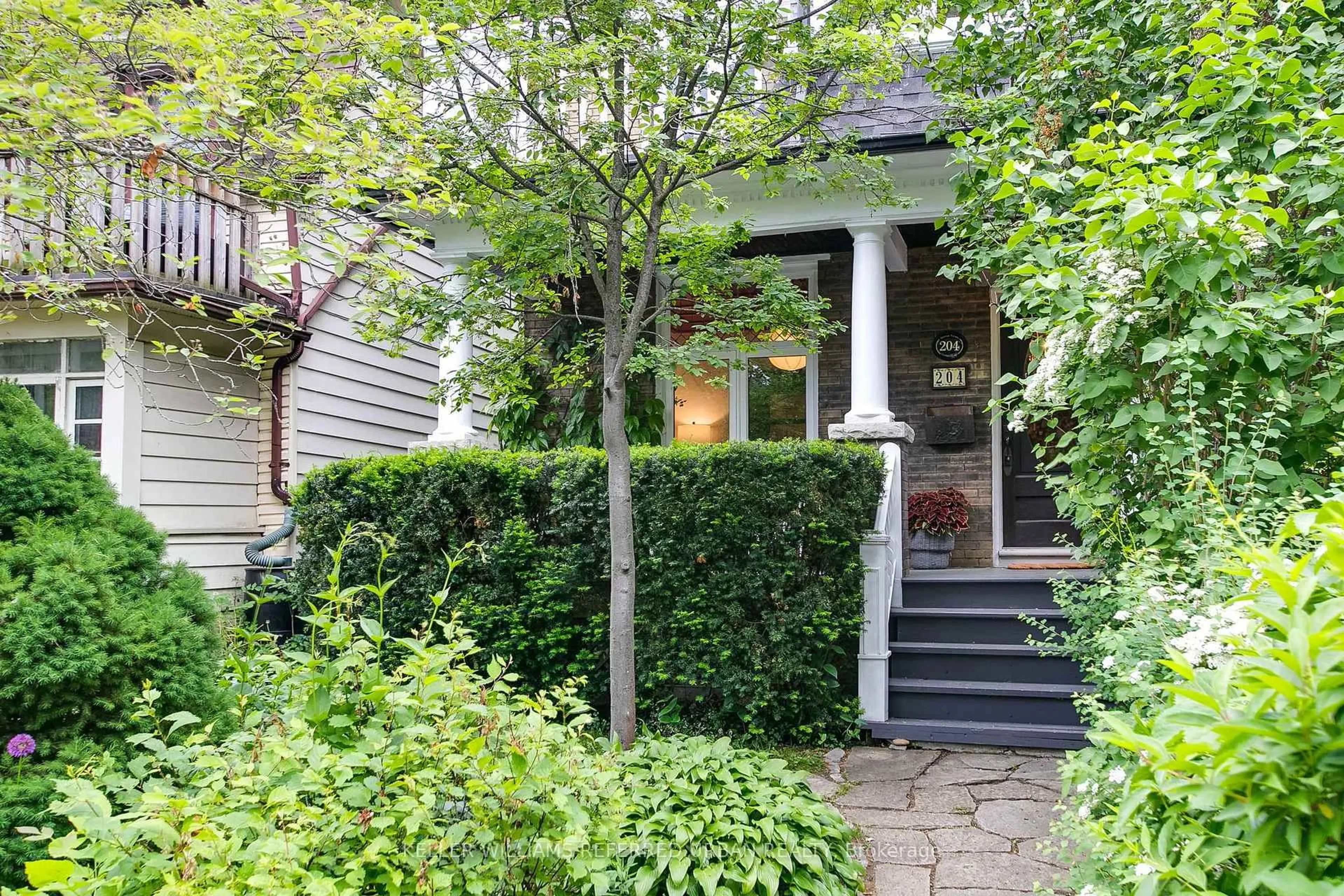 Unknown for 204 Ashdale Ave, Toronto Ontario M4L 2Y9