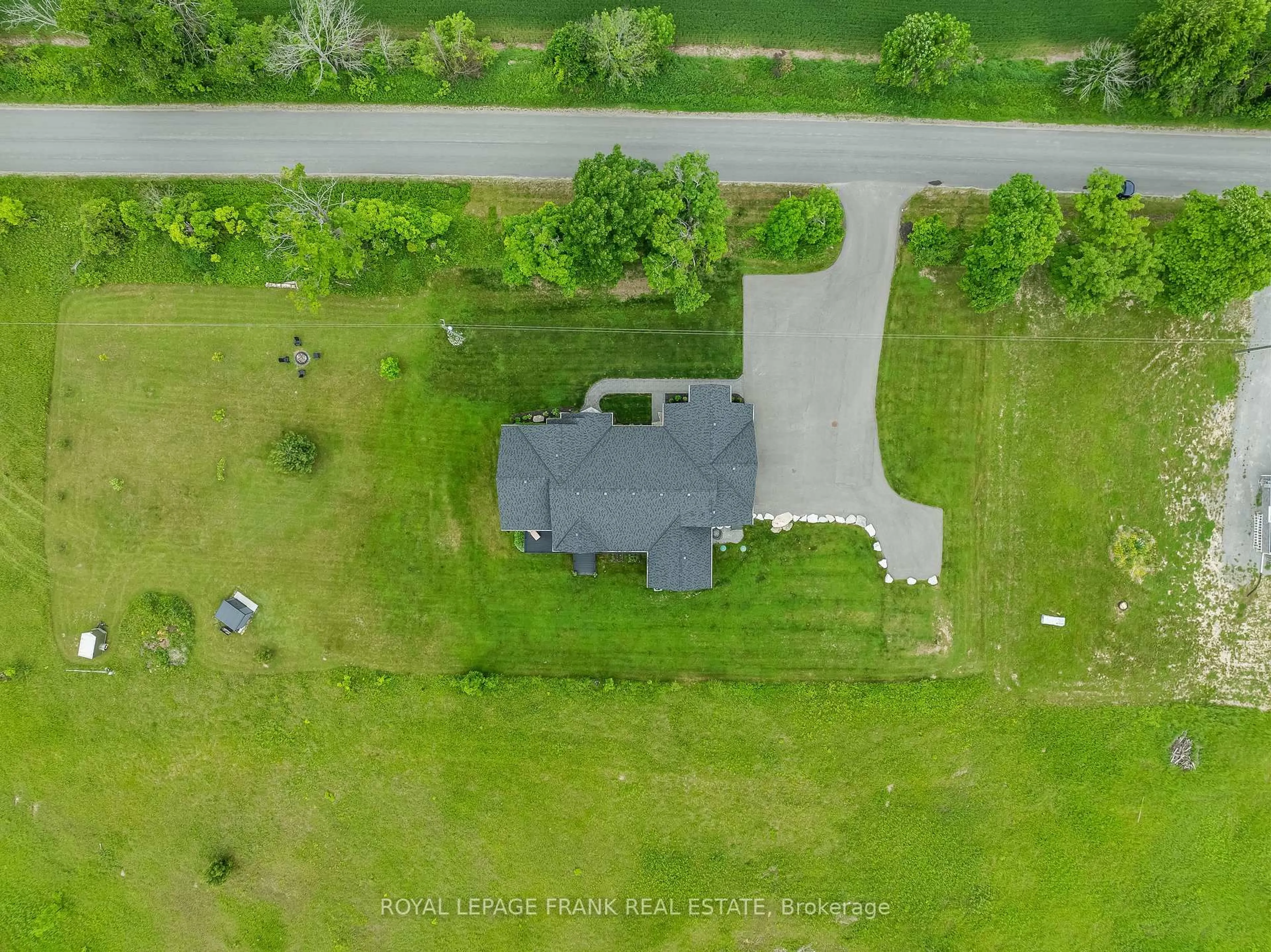 A pic from outside/outdoor area/front of a property/back of a property/a pic from drone, unknown for 3248 Pogue Rd, Scugog Ontario L9L 1B6