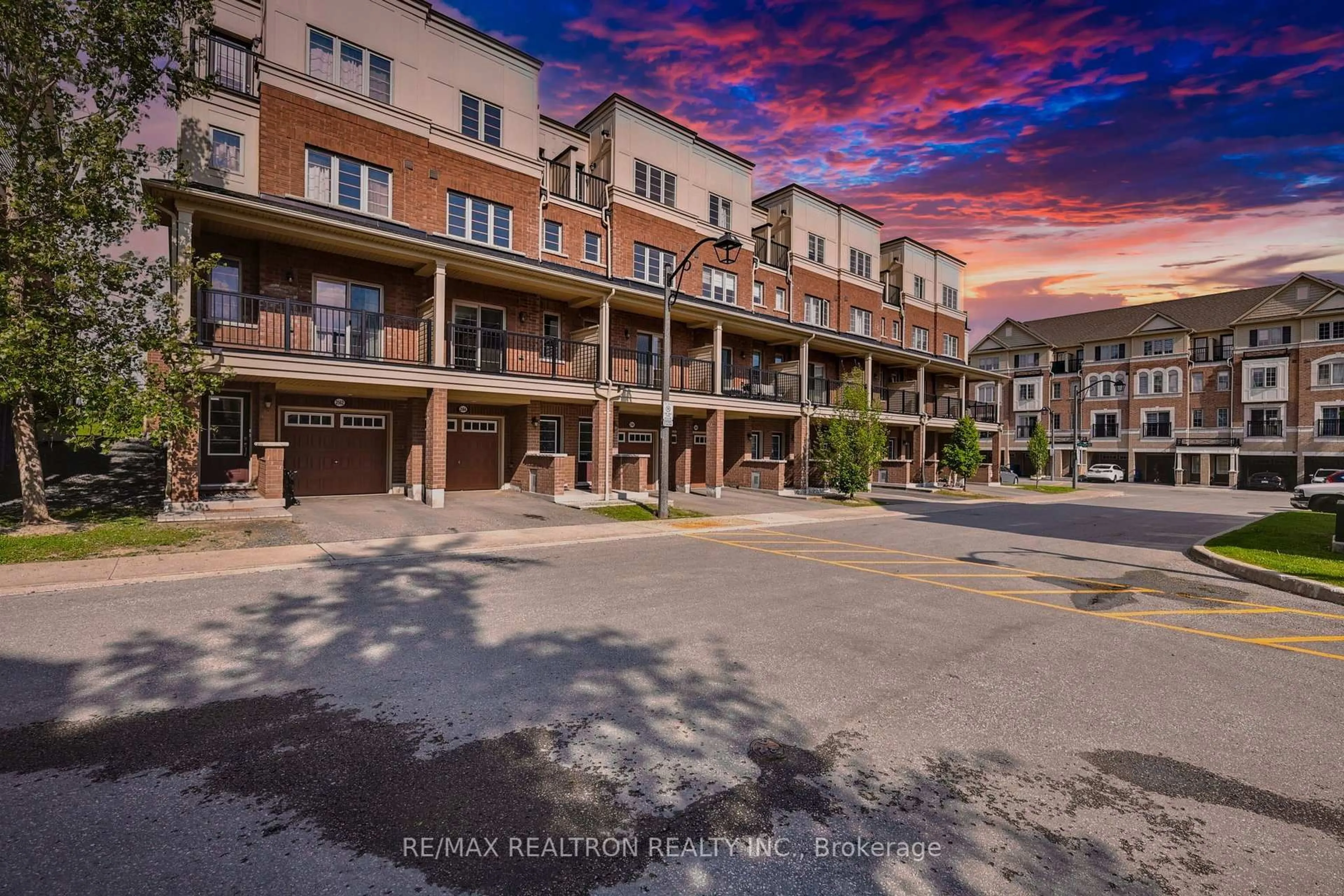 Patio, street for 2566 Rosedrop Path #168, Oshawa Ontario L1L 0L1