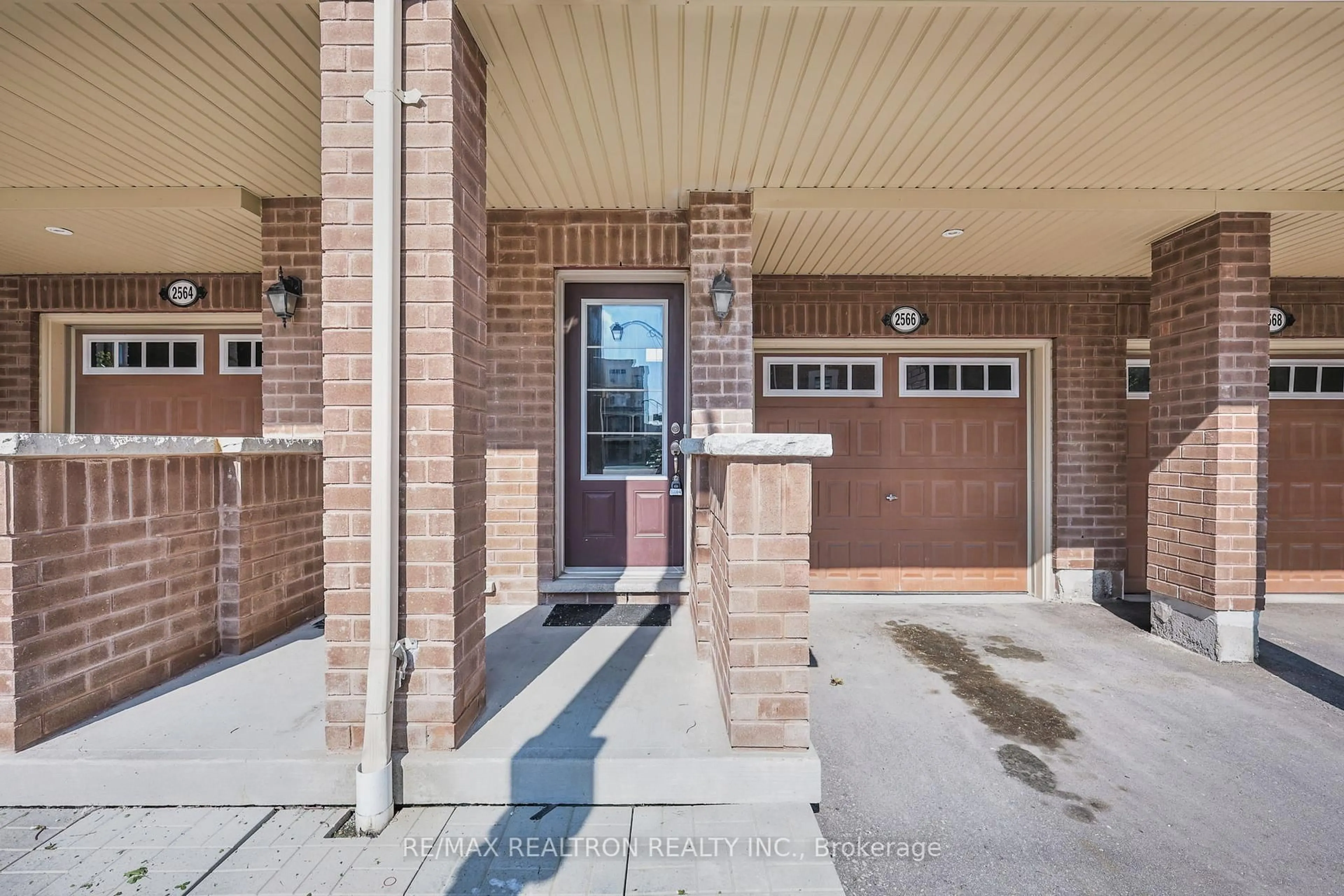 Unknown for 2566 Rosedrop Path #168, Oshawa Ontario L1L 0L1