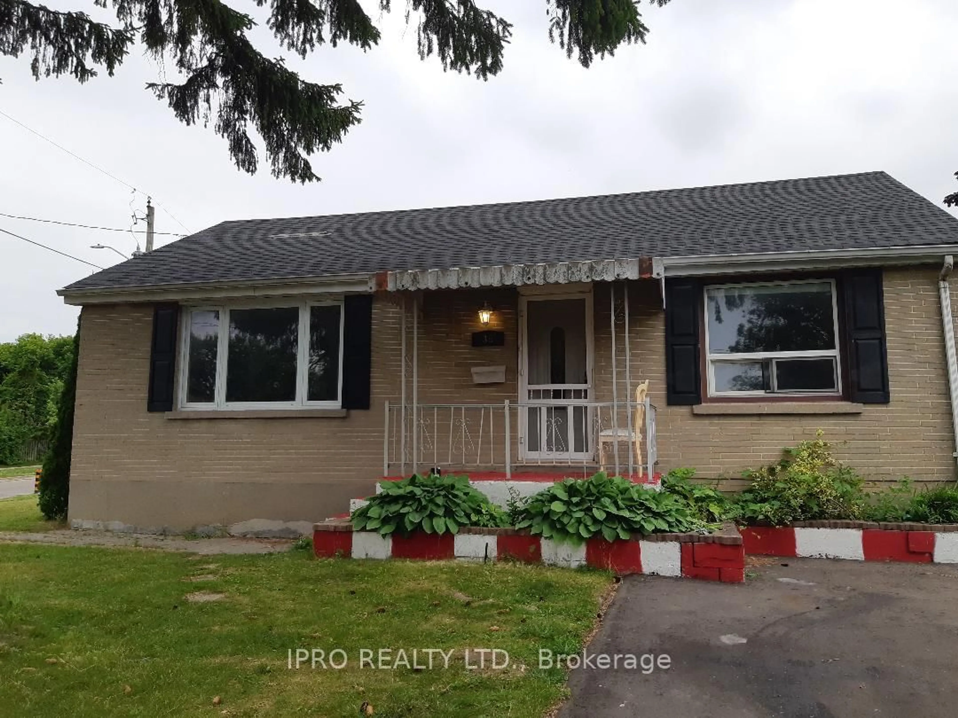 Unknown for 38 Kawartha Ave, Oshawa Ontario L1H 3Y8