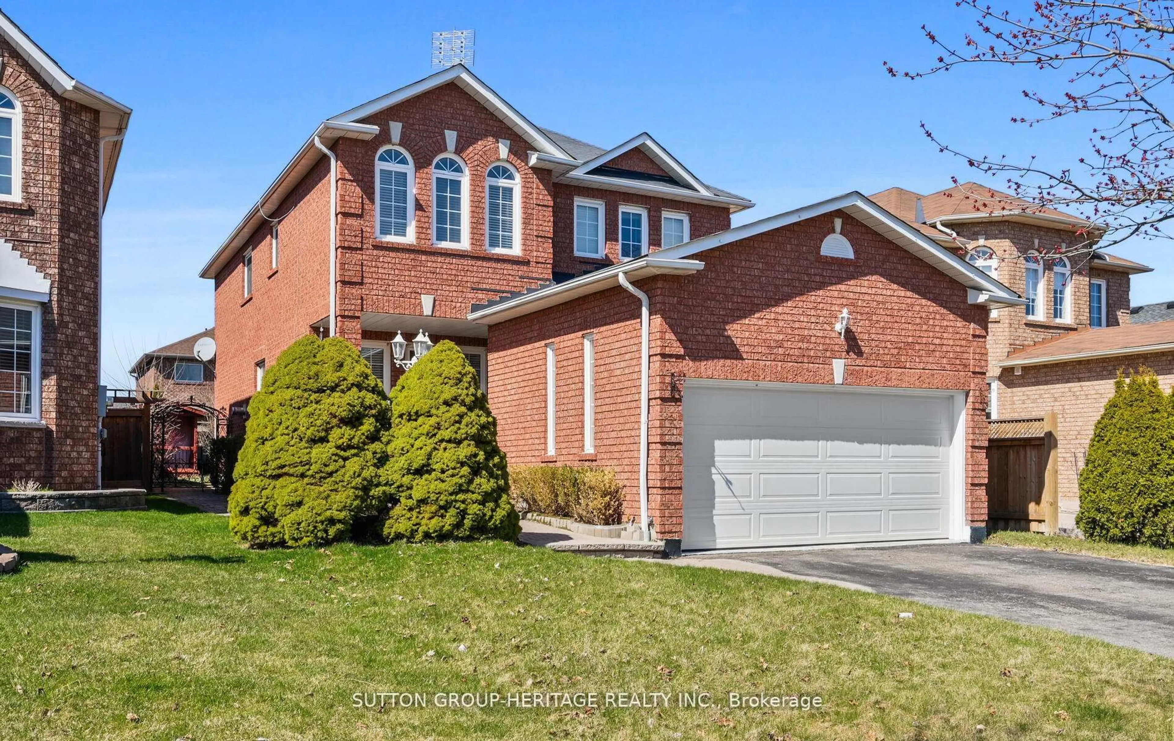 Home with brick exterior material, street for 101 Parnell Cres, Whitby Ontario L1R 1X1