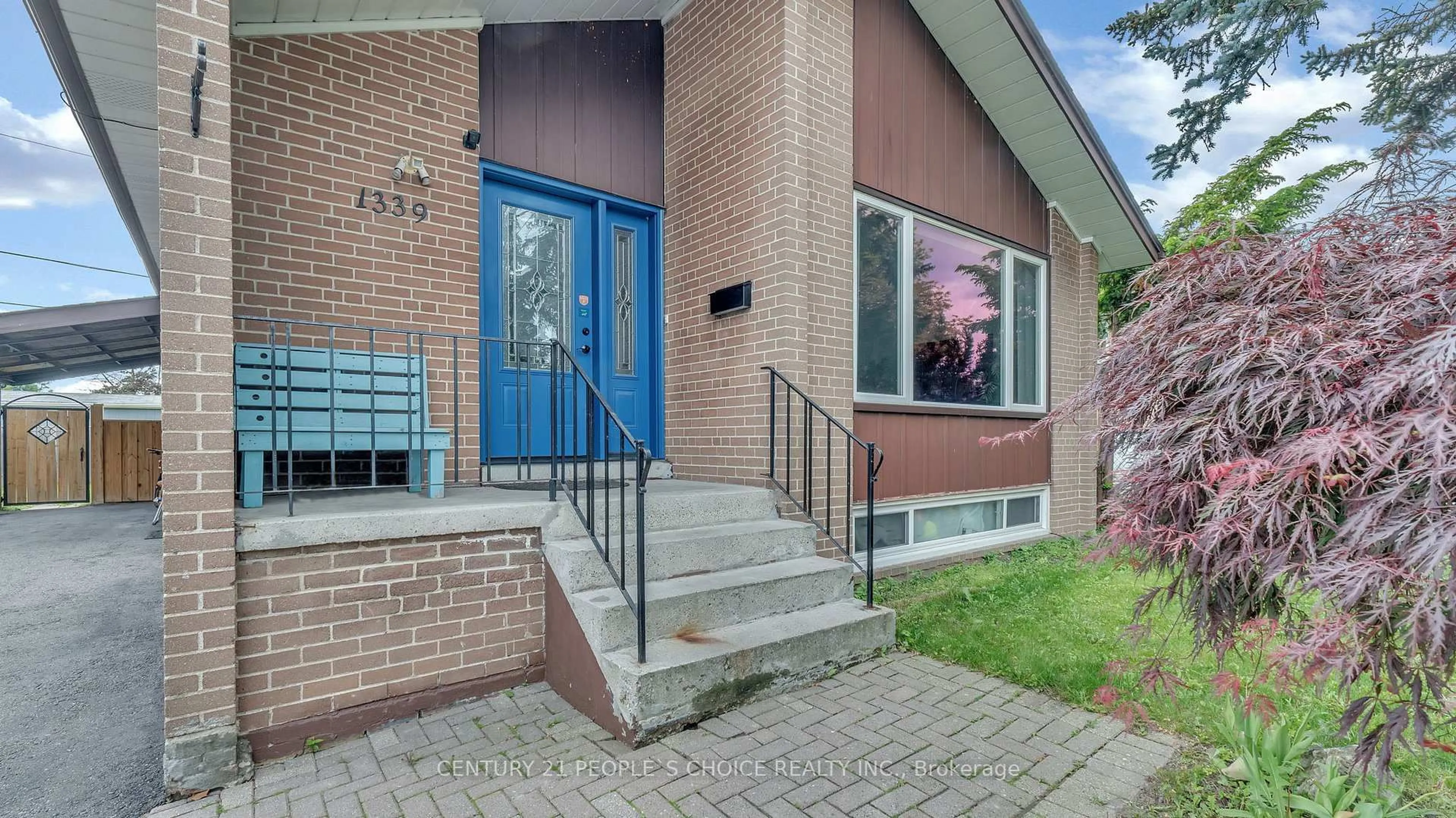 Home with brick exterior material, street for 1339 Poprad Ave, Pickering Ontario L1W 1K9