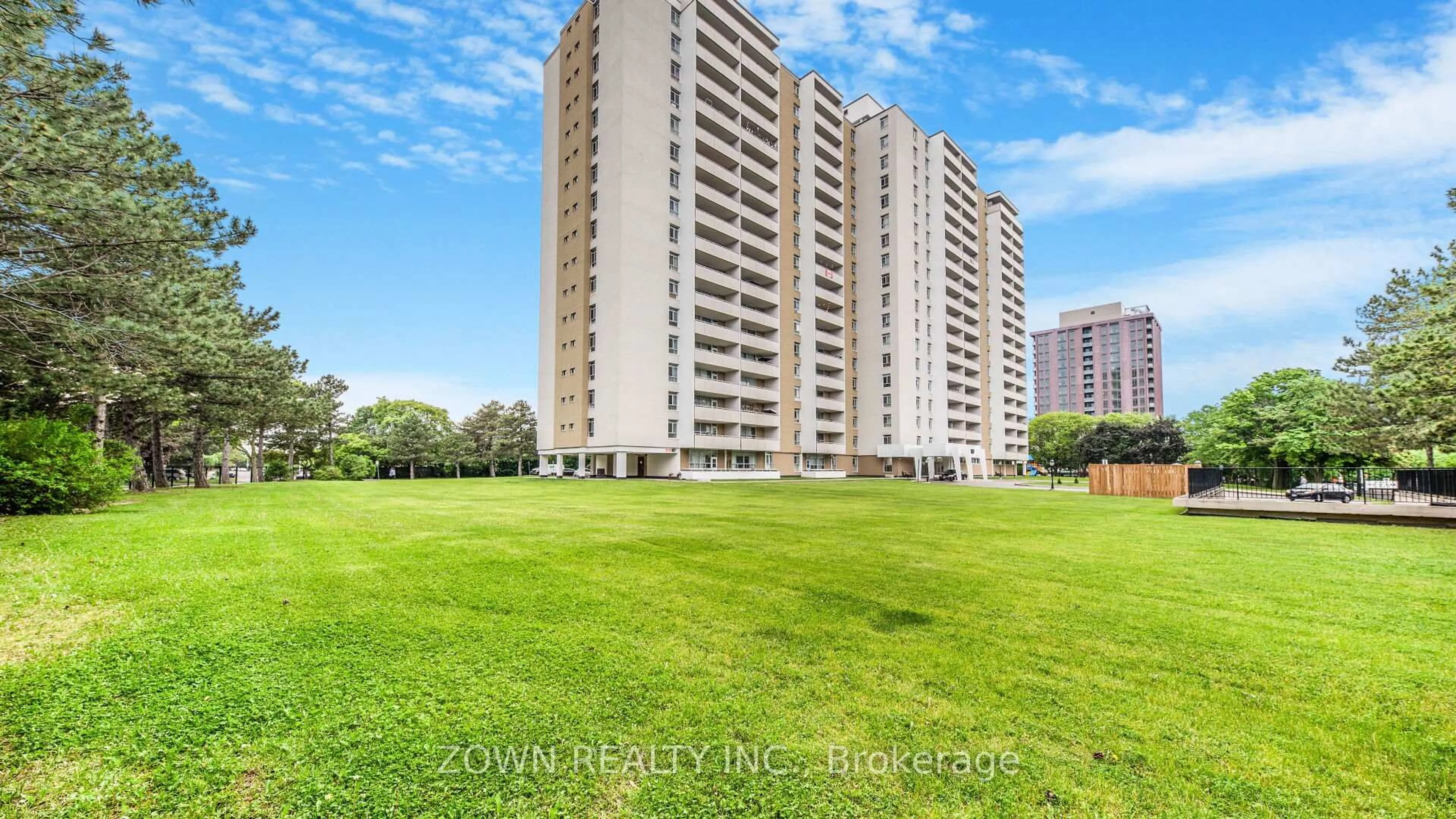 A pic from outside/outdoor area/front of a property/back of a property/a pic from drone, city buildings view from balcony for 2550 Pharmacy Ave #801, Toronto Ontario M1W 1H9