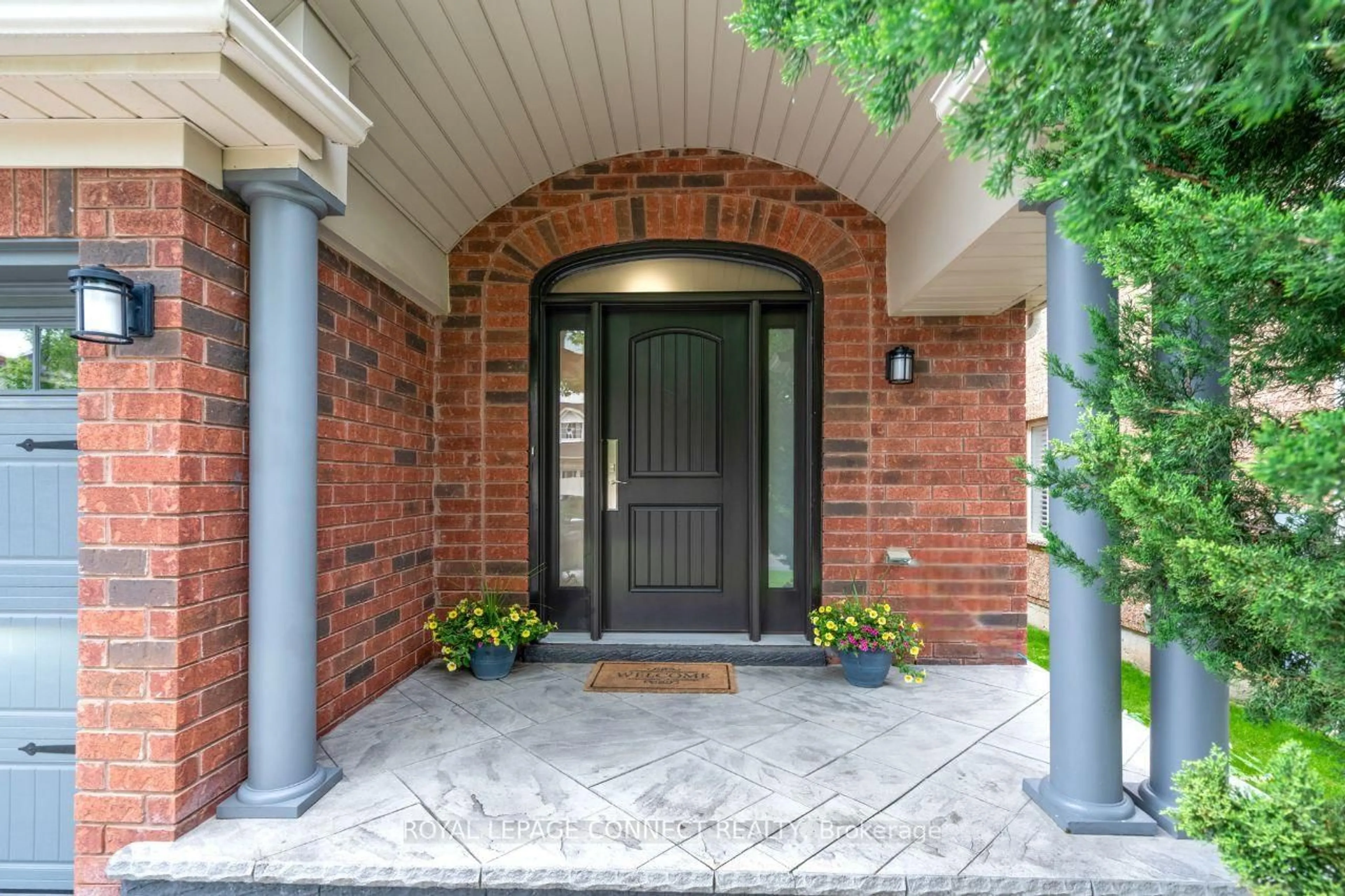 Home with brick exterior material, street for 11 St Philip Crt, Whitby Ontario L1P 0A5