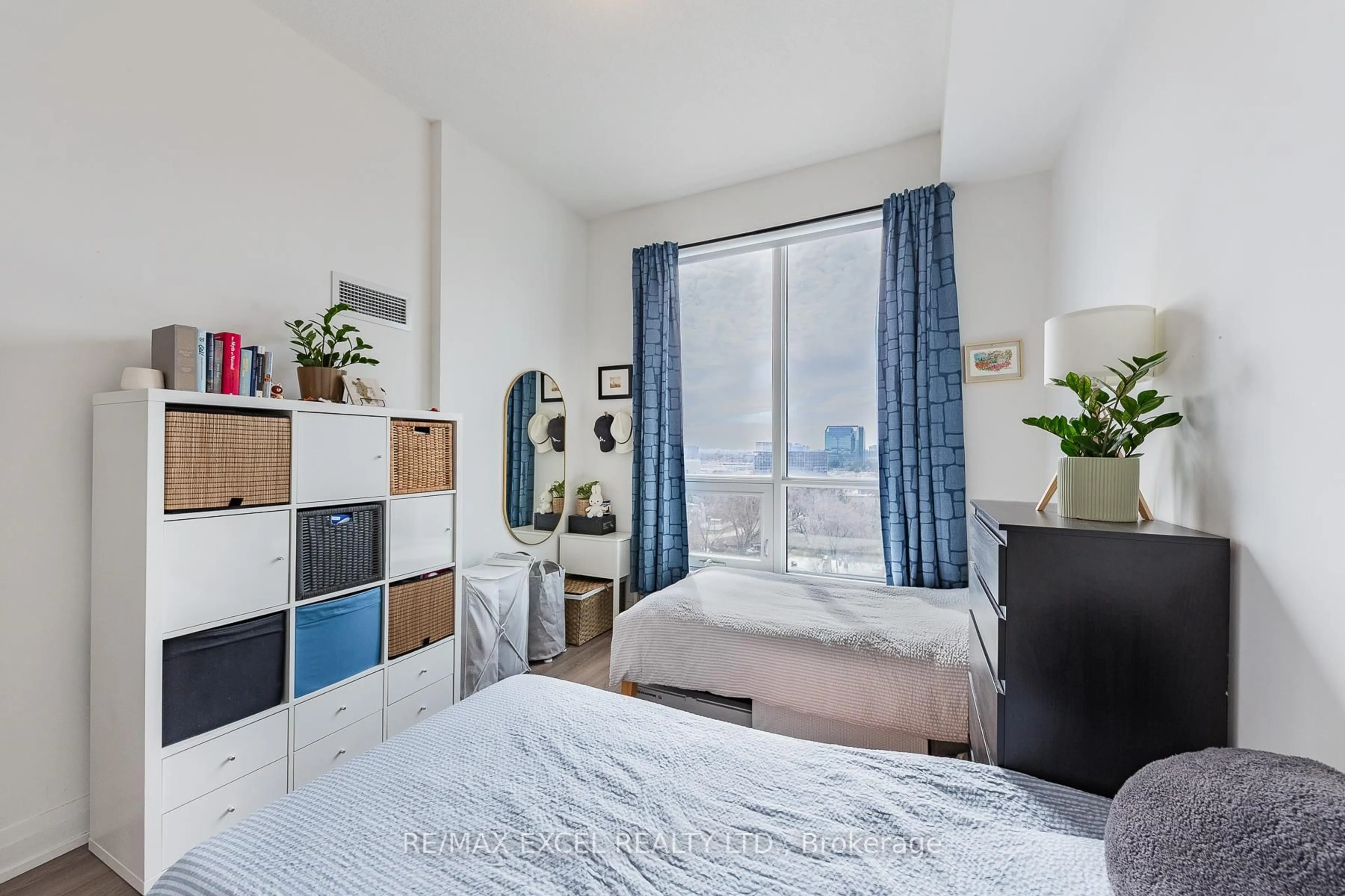Bedroom with bed, unknown for 3121 Sheppard Avenue #907, Toronto Ontario M1T 0B6