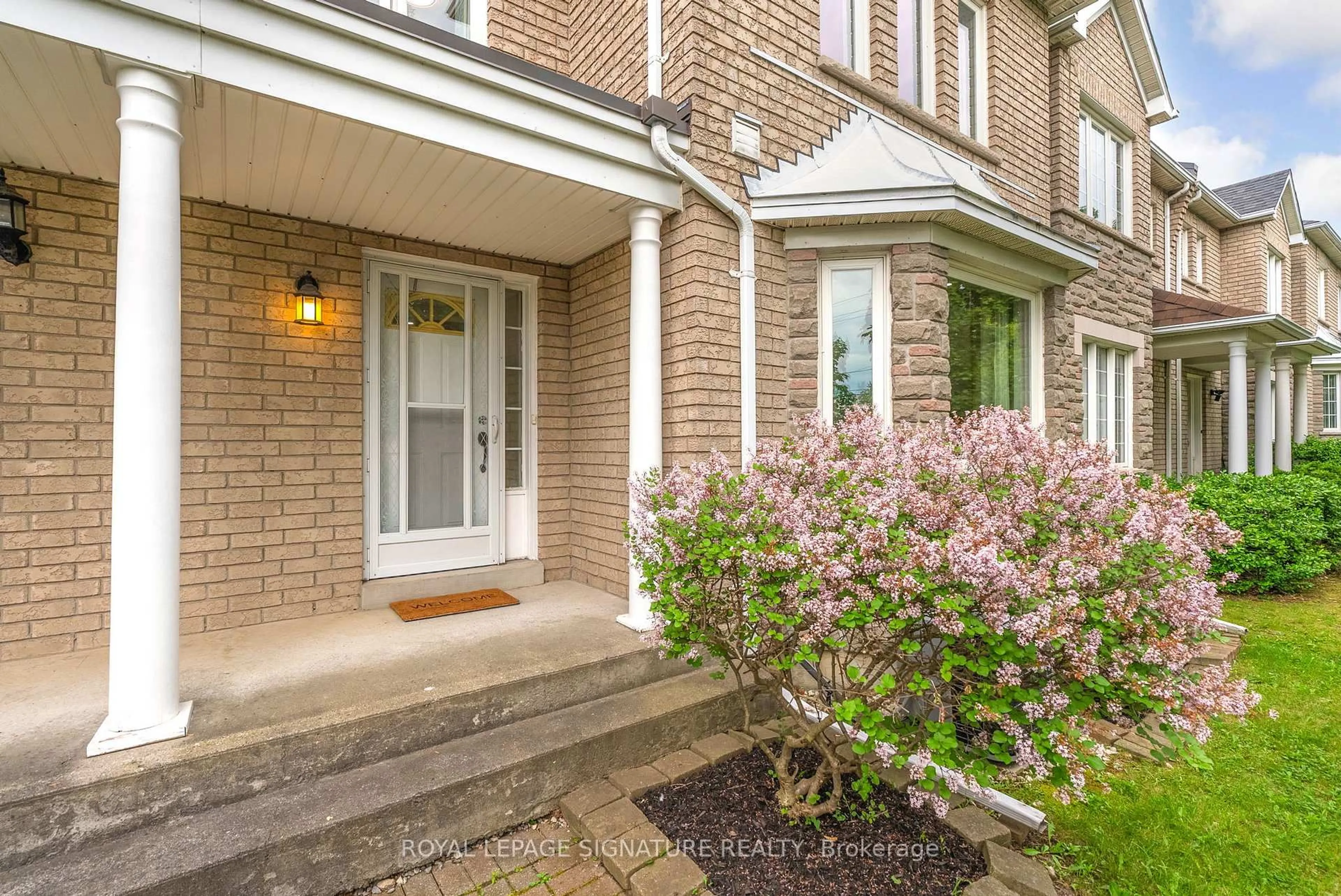 Unknown for 28 Georgina Gate, Toronto Ontario M1L 4T9
