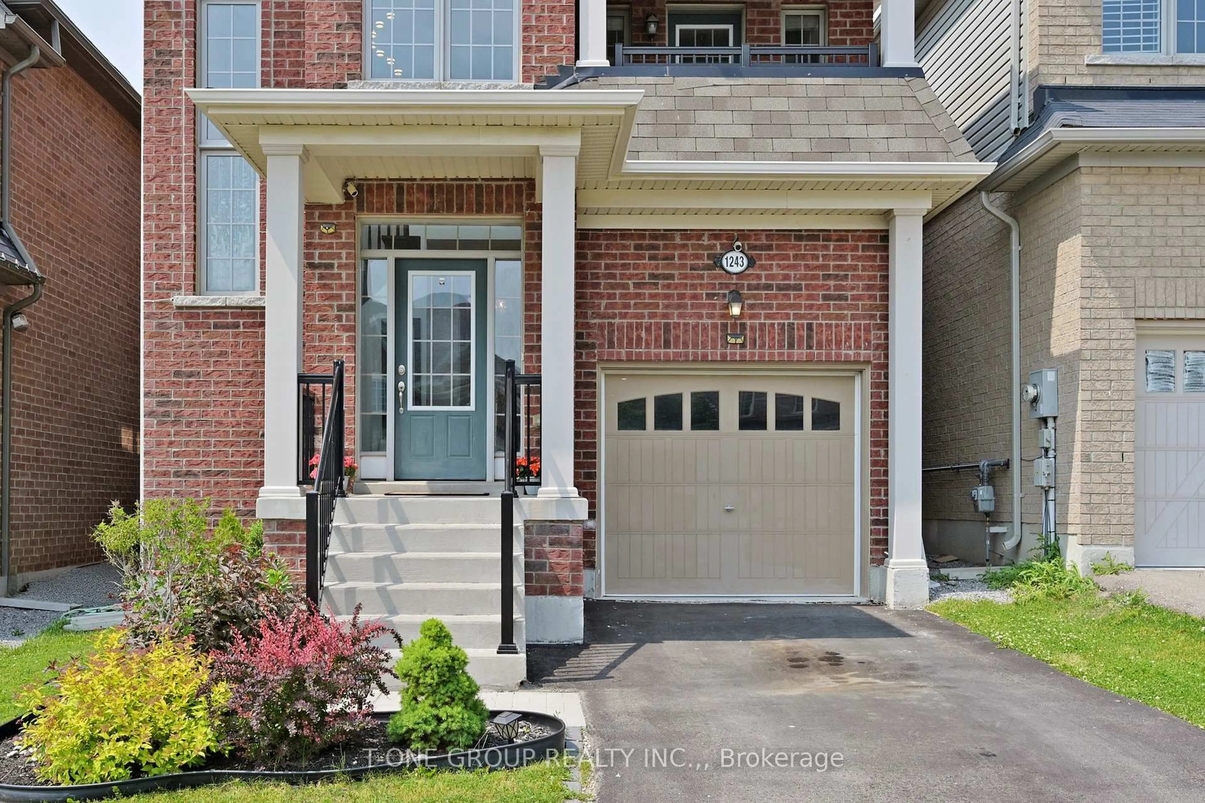 Home with brick exterior material, street for 1243 Graham Clapp Ave, Oshawa Ontario L1K 0Y2