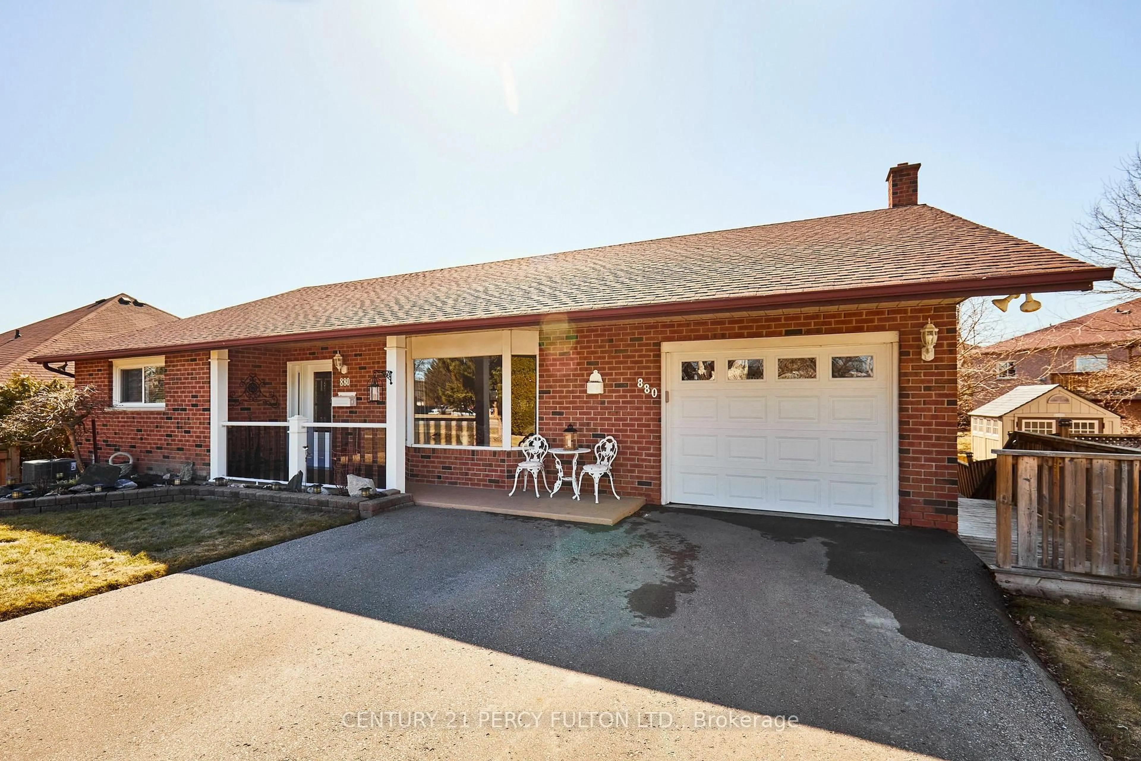 Unknown for 880 Ritson Rd, Oshawa Ontario L1G 6Z4