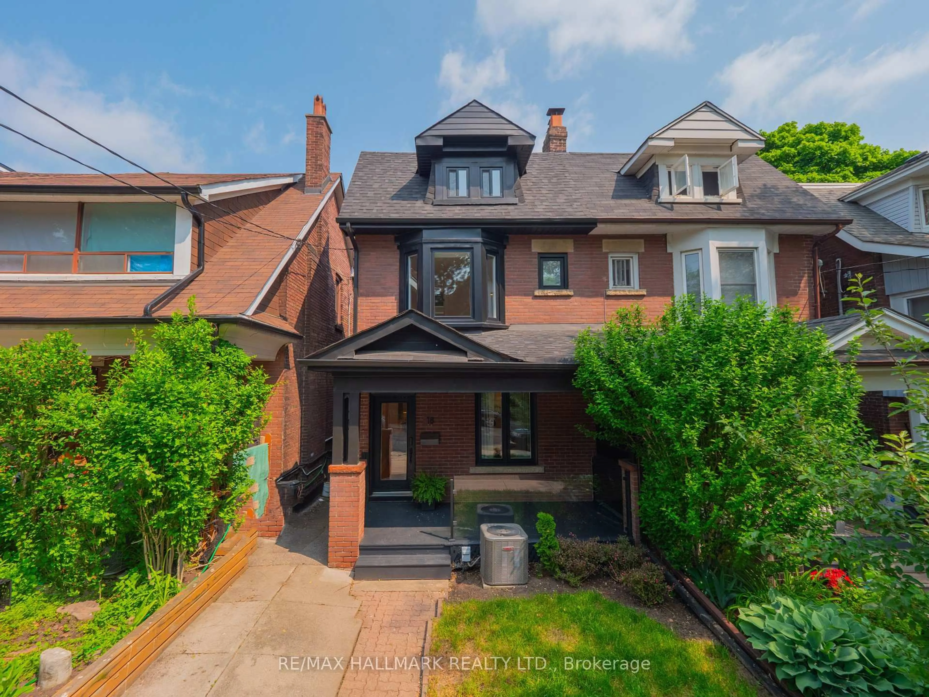 Home with brick exterior material, street for 18 Millbrook Cres, Toronto Ontario M4K 1H3
