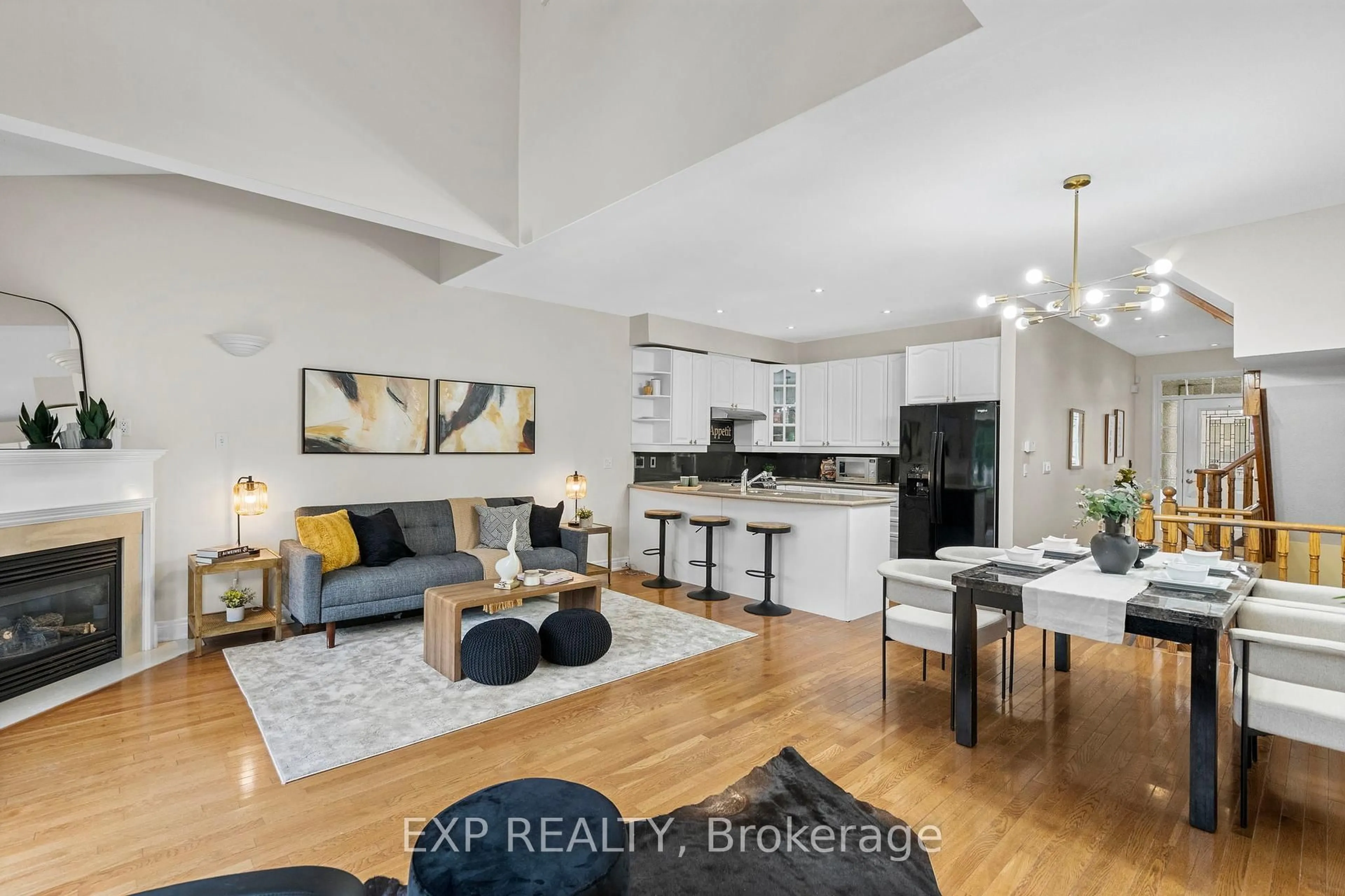 Open concept kitchen, unknown for 1295 Wharf St #30, Pickering Ontario L1W 1A2