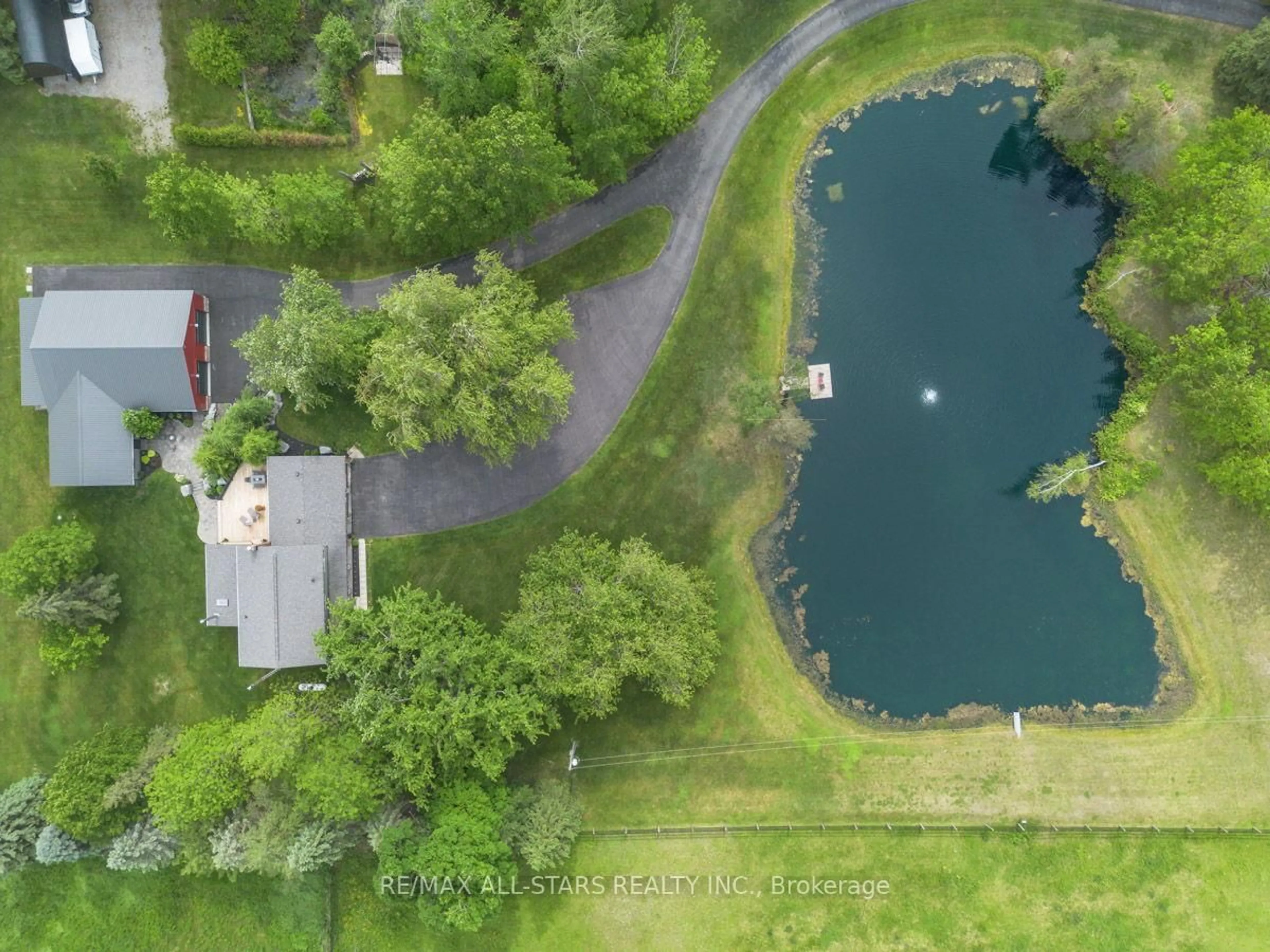 A pic from outside/outdoor area/front of a property/back of a property/a pic from drone, water/lake/river/ocean view for 30 Scugog Line 6, Scugog Ontario L9L 1B2