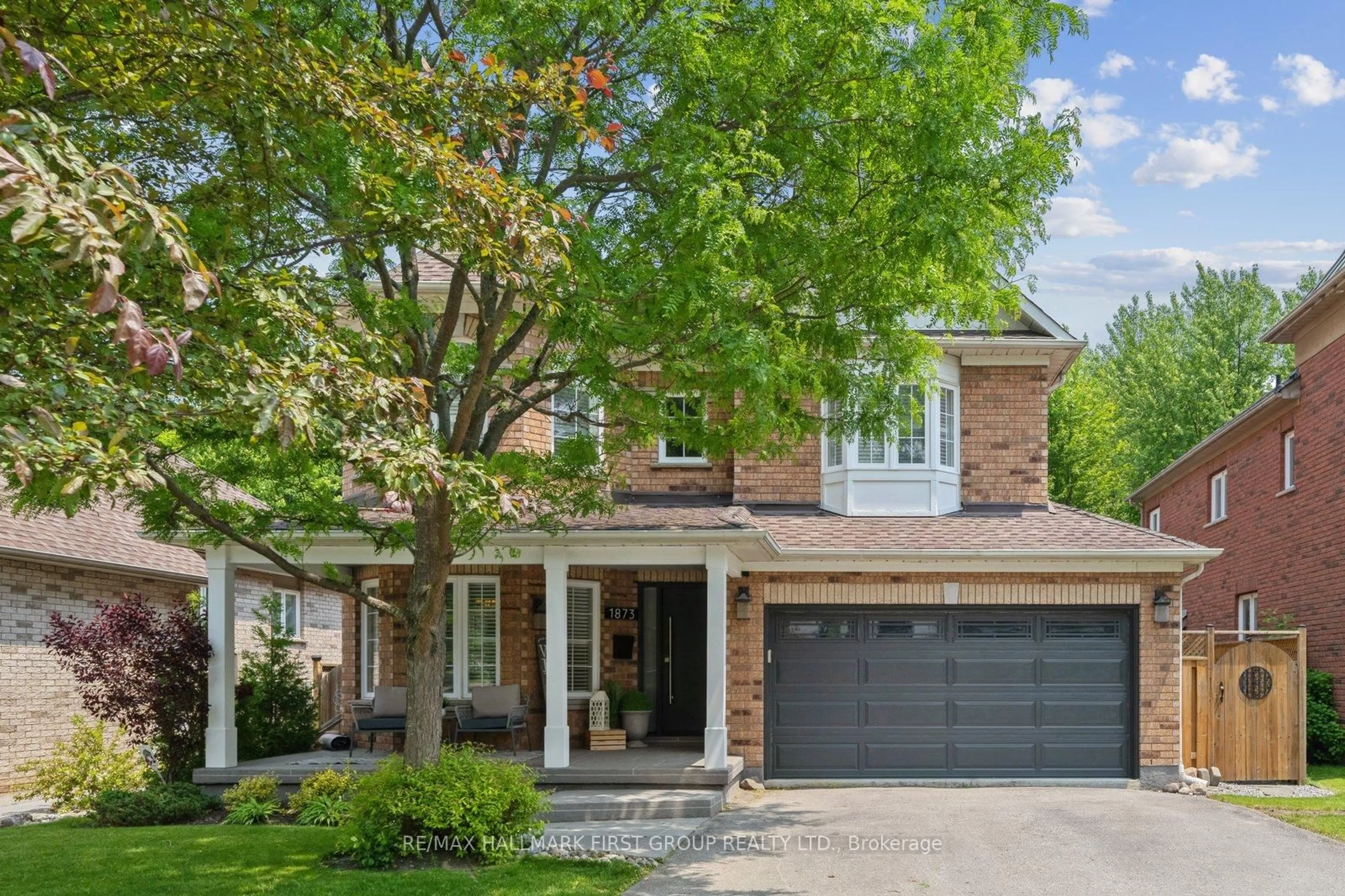 Home with brick exterior material, street for 1873 Fairport Rd, Pickering Ontario L1V 1T2