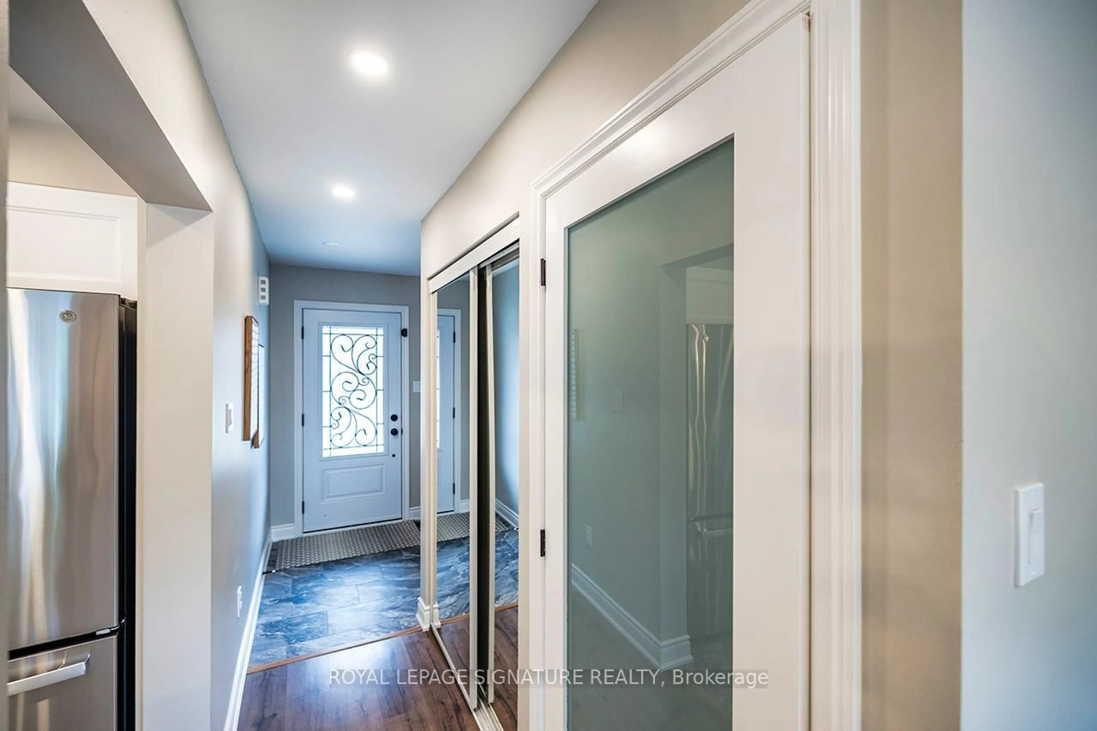 Indoor entryway for 12 Fulton Cres, Whitby Ontario L1R 2C9