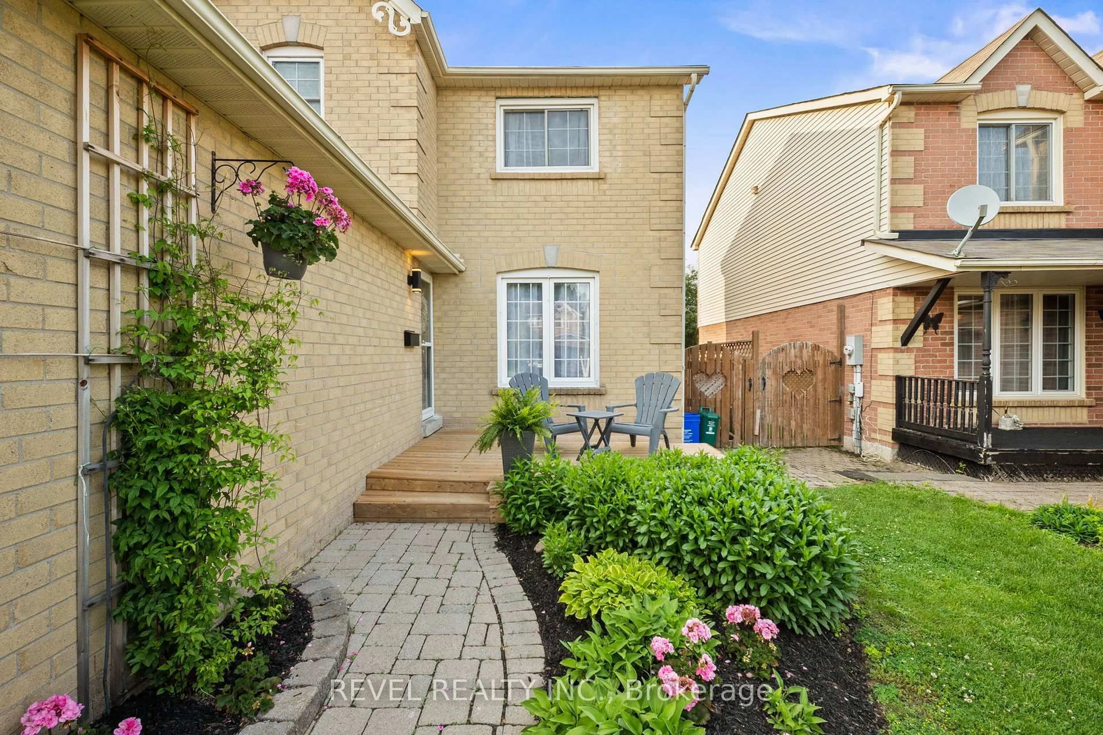 Unknown for 70 Yorkville Dr, Clarington Ontario L1E 2A6