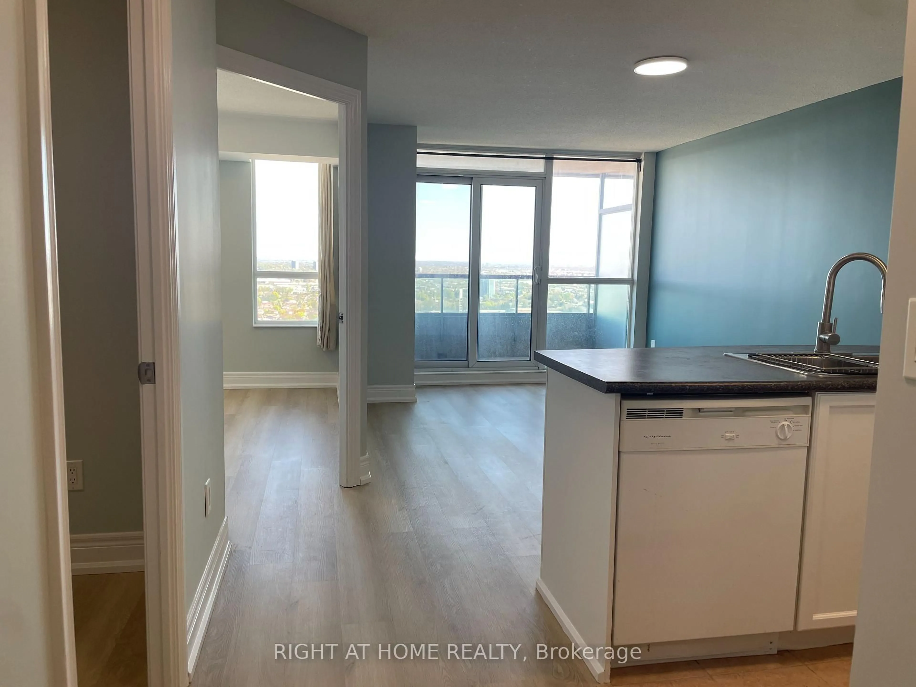 Unknown for 60 Brian Harrison Way #2805, Toronto Ontario M1P 5J5