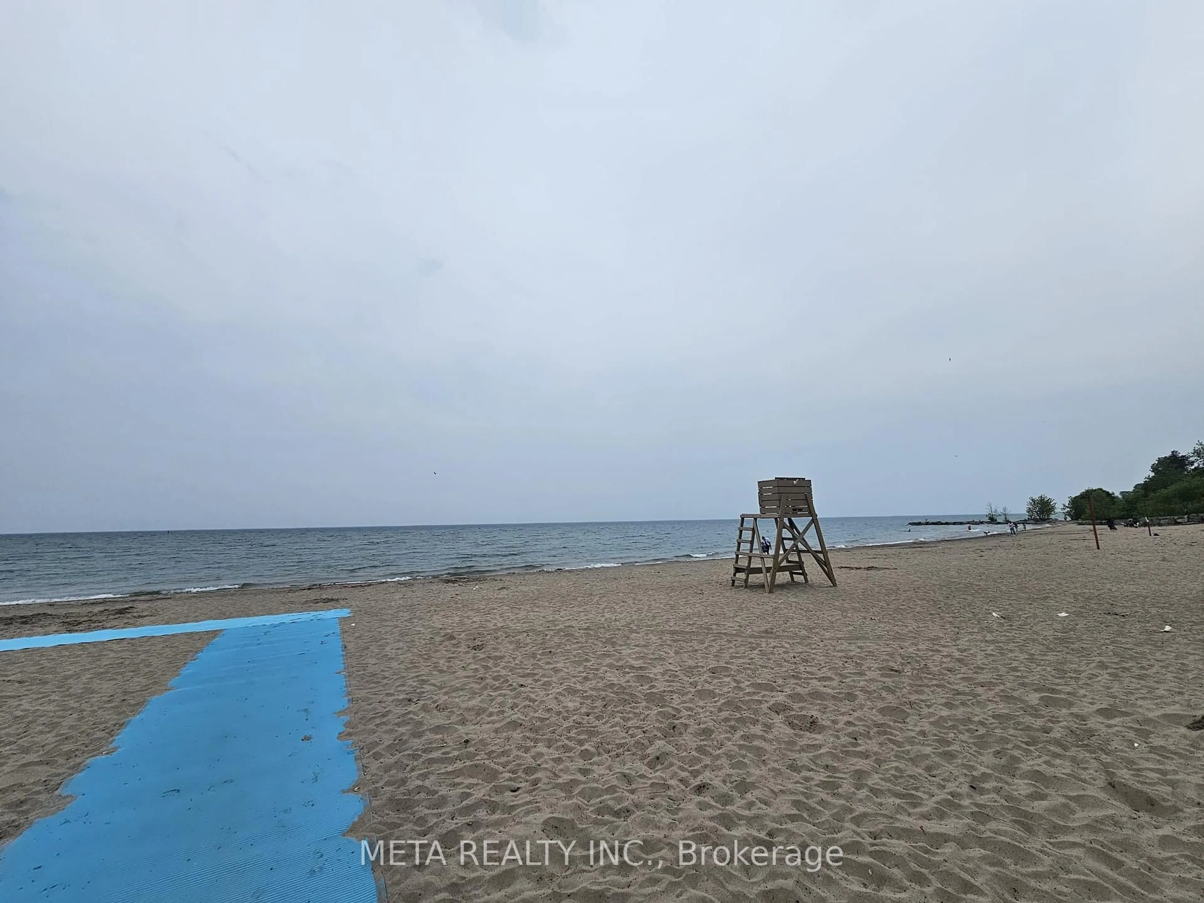 Blurry image for 170 Annis St, Oshawa Ontario L1H 3P4