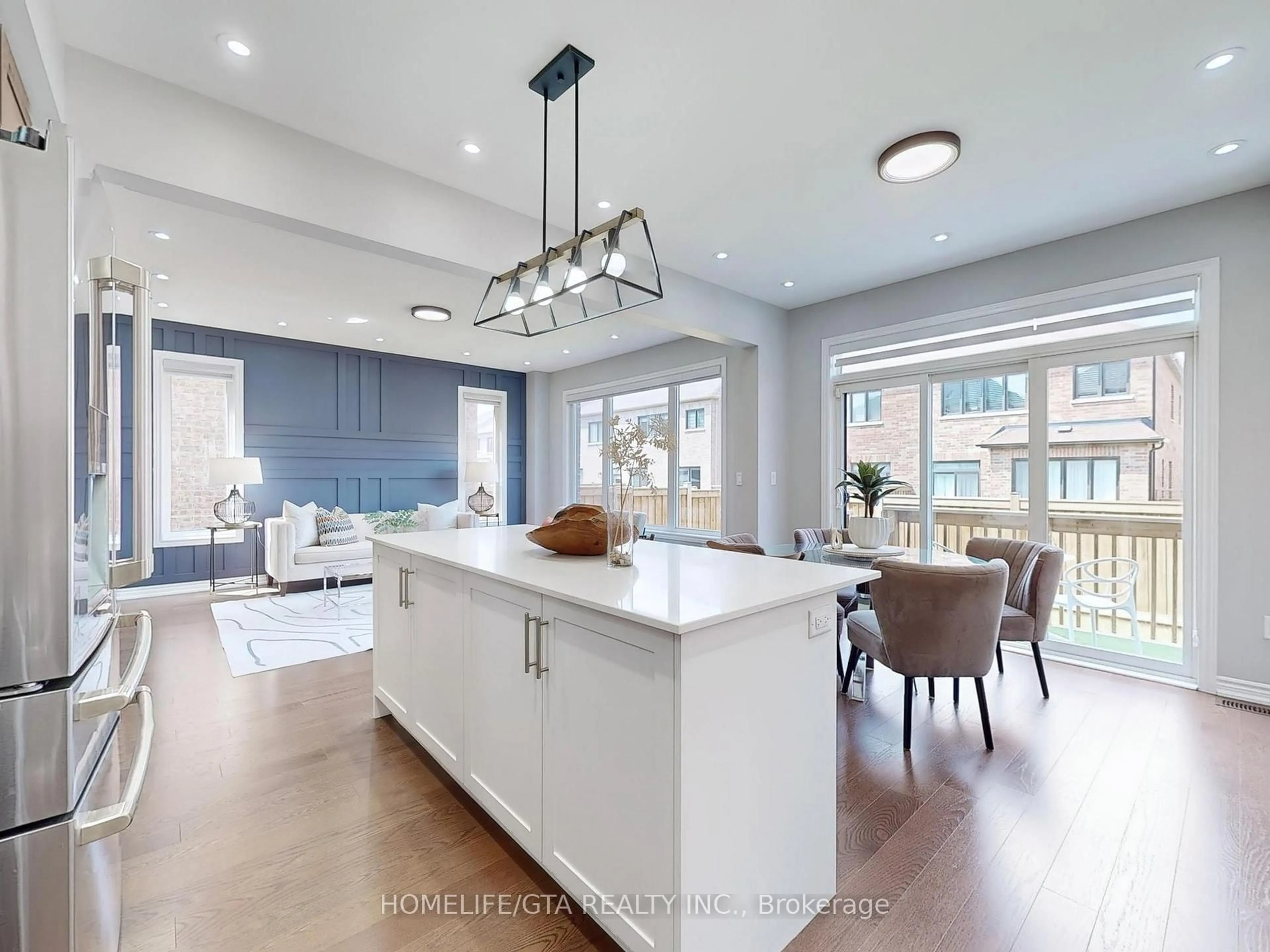 Open concept kitchen, unknown for 524 Coronation Rd, Whitby Ontario L1P 0N5