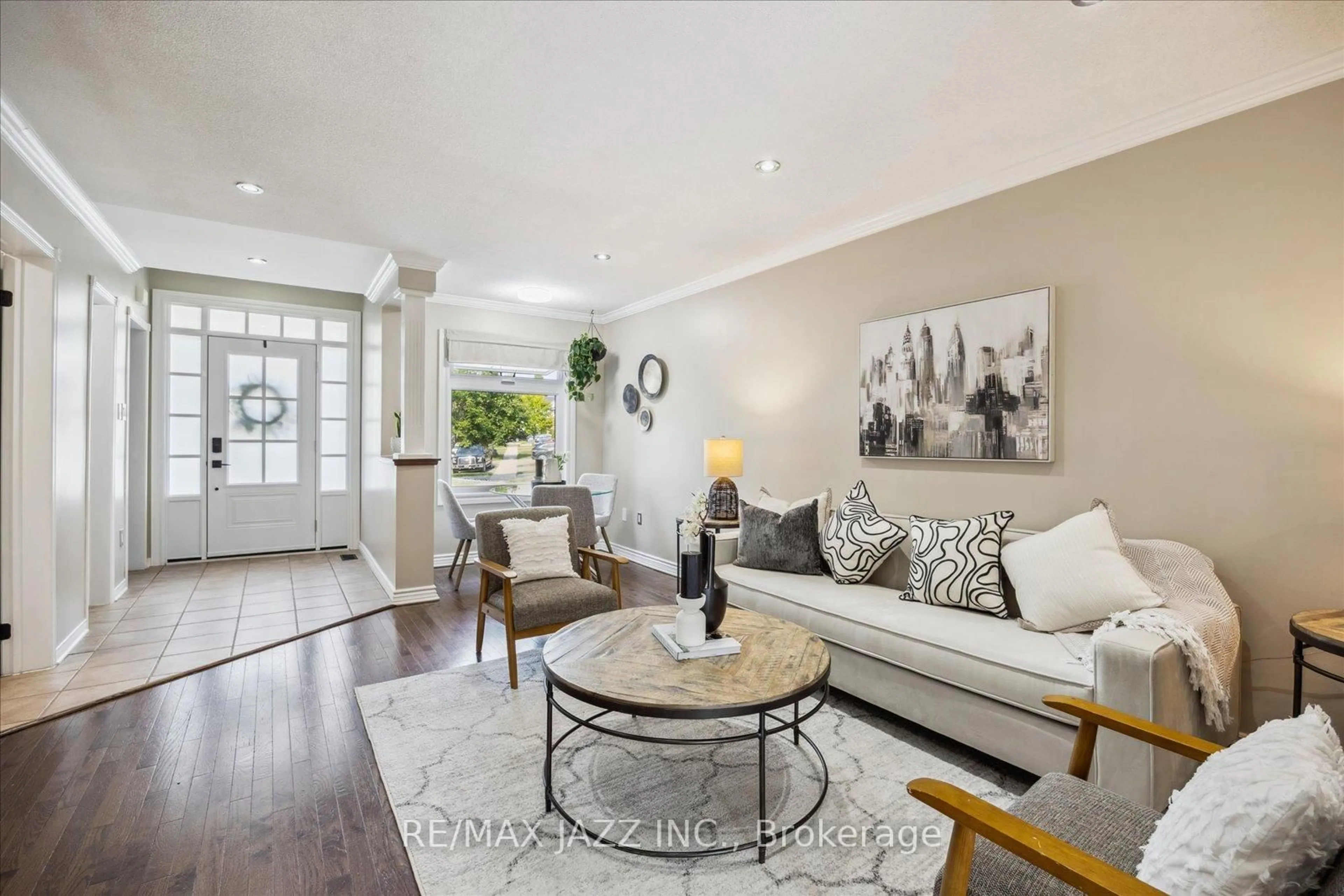 Living room with furniture, unknown for 65 Fry Cres, Clarington Ontario L1C 4Y3