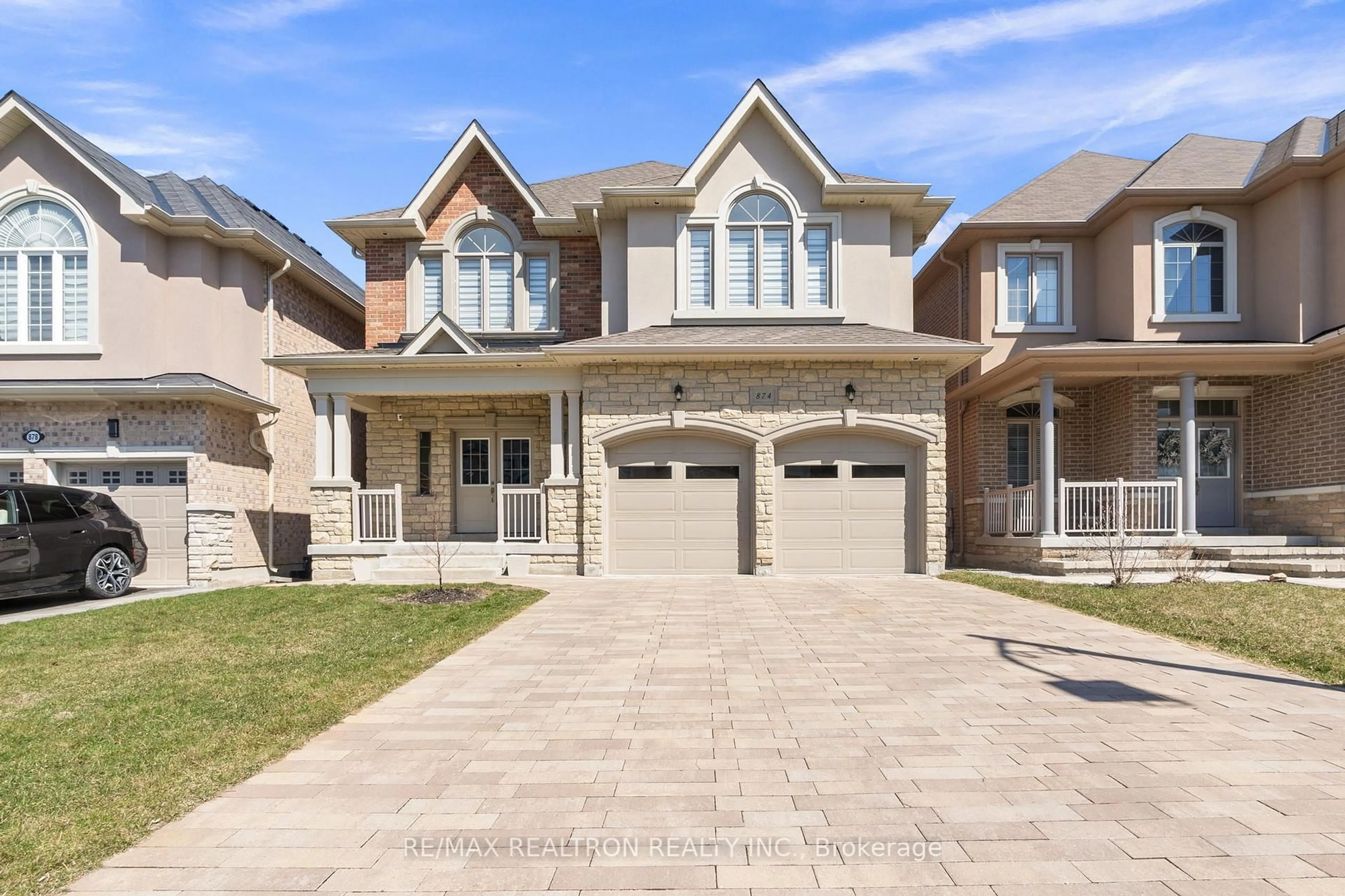 Home with brick exterior material, street for 874 Wingarden Cres, Pickering Ontario L1V 7C5