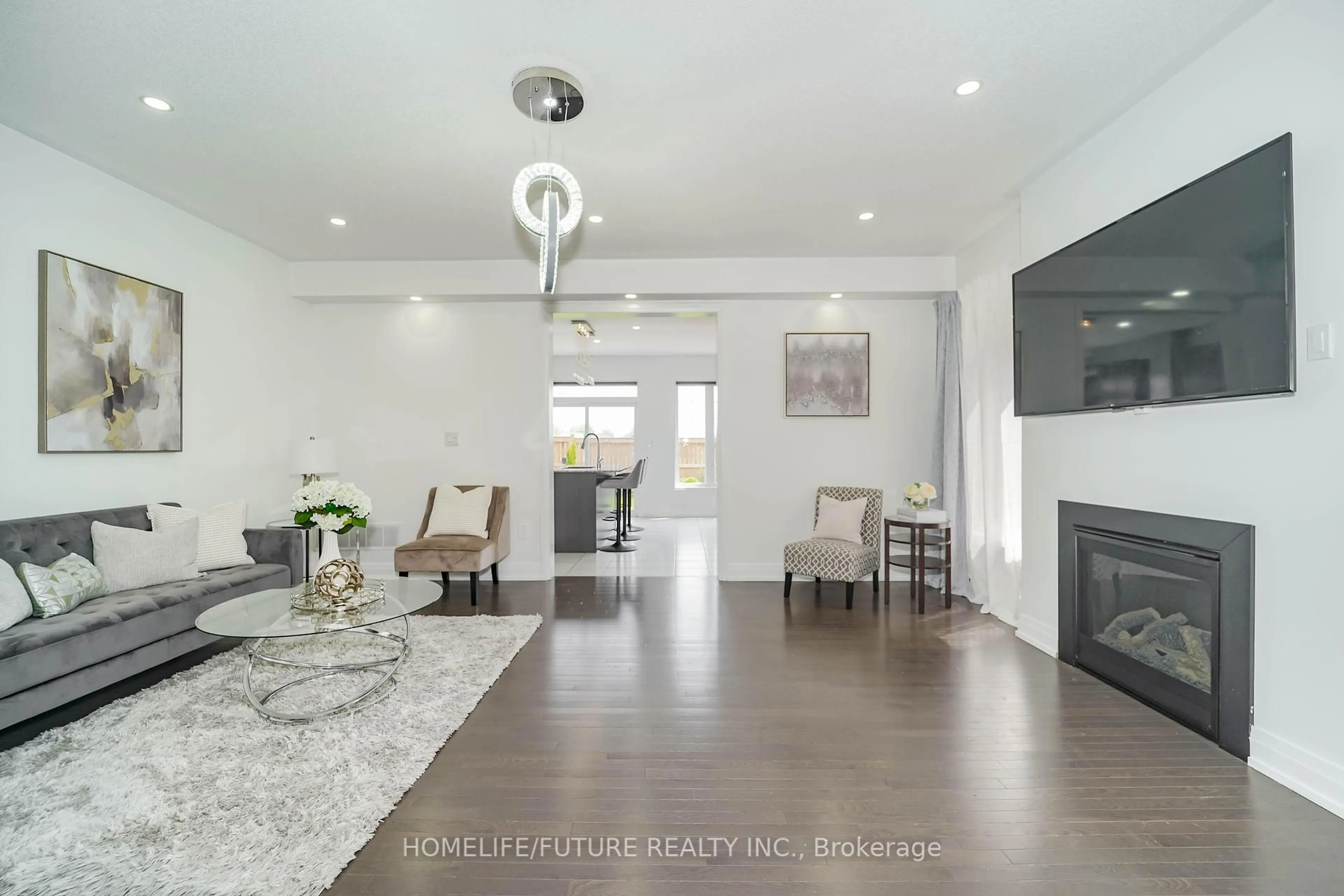 Unknown for 9 Christine Elliott Ave, Whitby Ontario L1P 0B8
