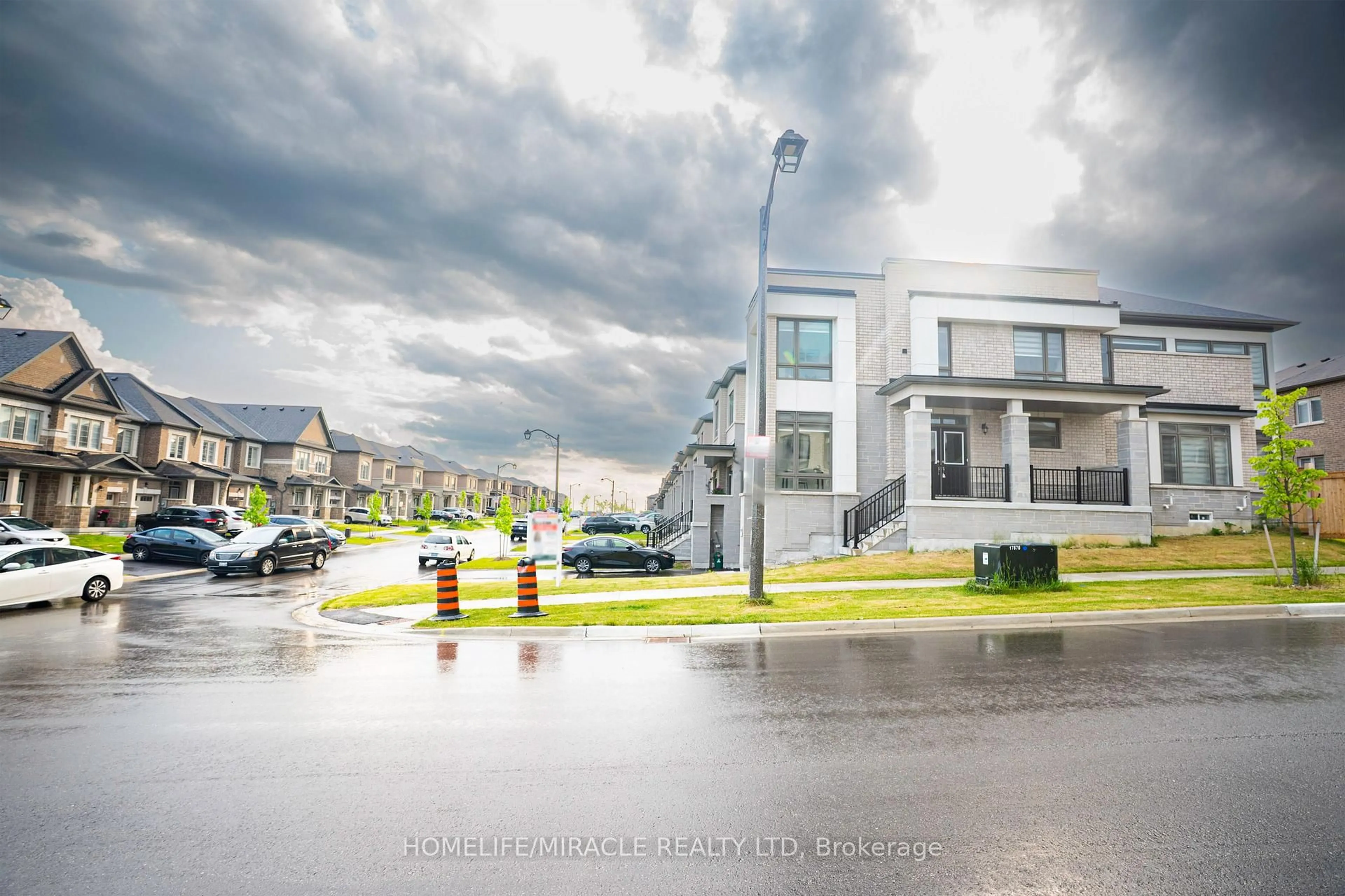 Unknown for 1250 Rexton Dr, Oshawa Ontario L1H 8L7