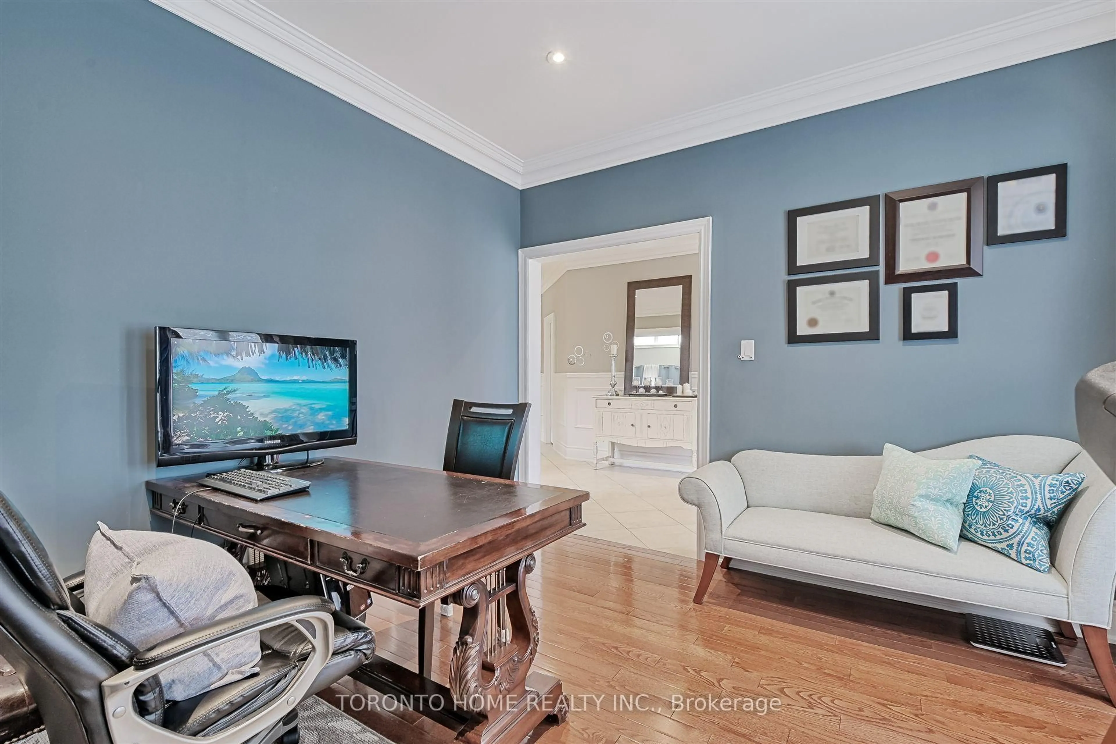 Living room with furniture, unknown for 1799 Grayabbey Crt, Pickering Ontario L1V 7G2