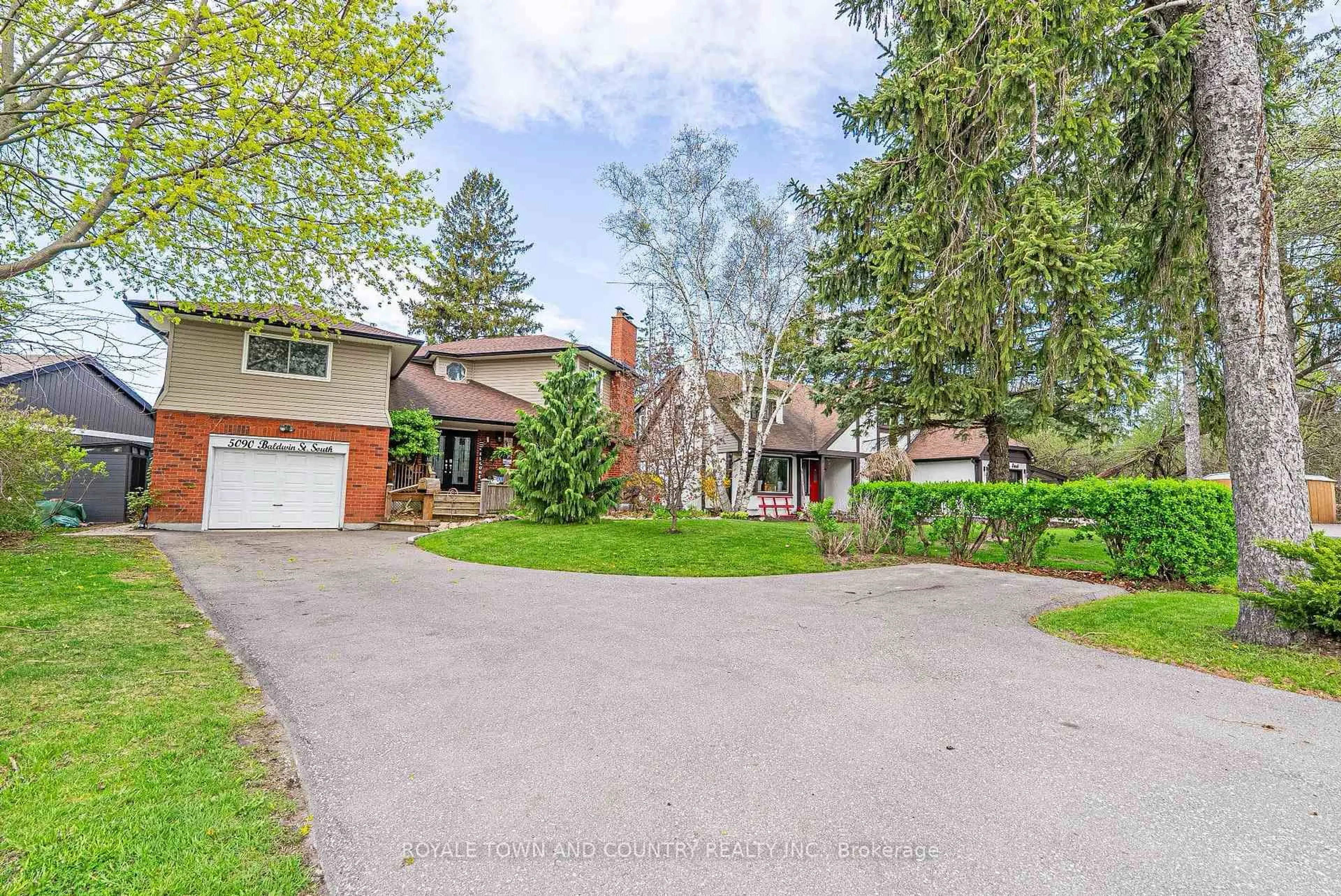 Unknown for 5090 Baldwin St, Whitby Ontario L1M 1T3