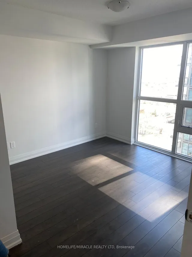Additional property image - 20 Meadowglen Pl Unit 1610