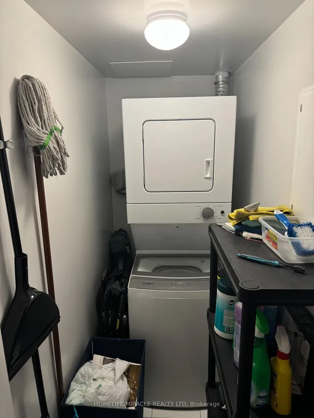 Additional property image - 20 Meadowglen Pl Unit 1610