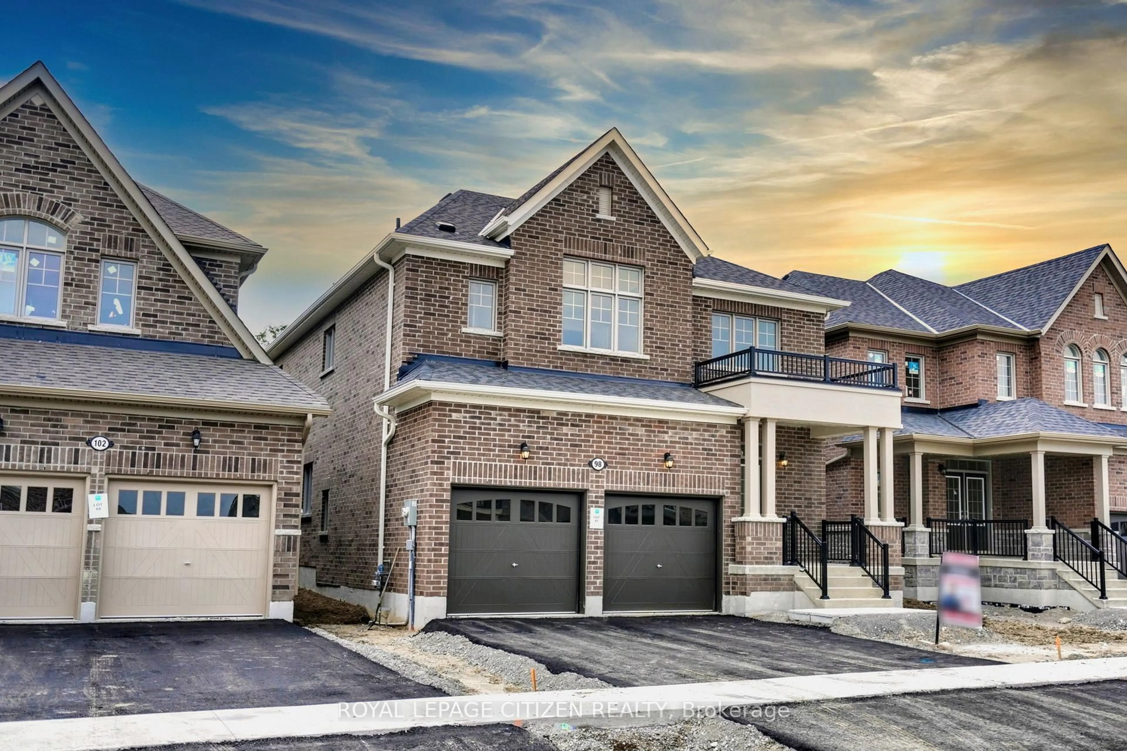 Home with brick exterior material, street for 98 North Garden Blvd, Scugog Ontario L9L 0E1