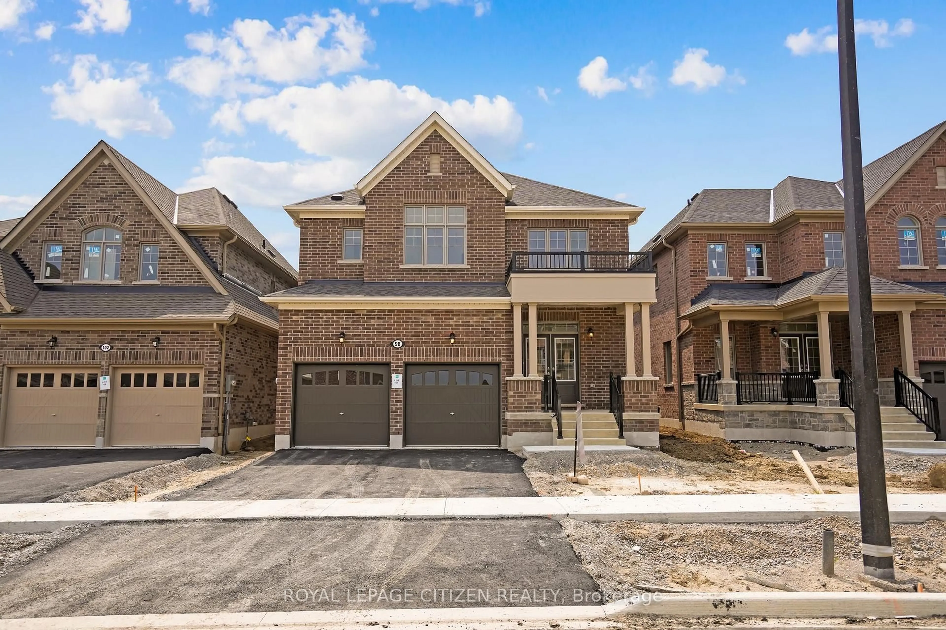 Home with brick exterior material, street for 98 North Garden Blvd, Scugog Ontario L9L 0E1