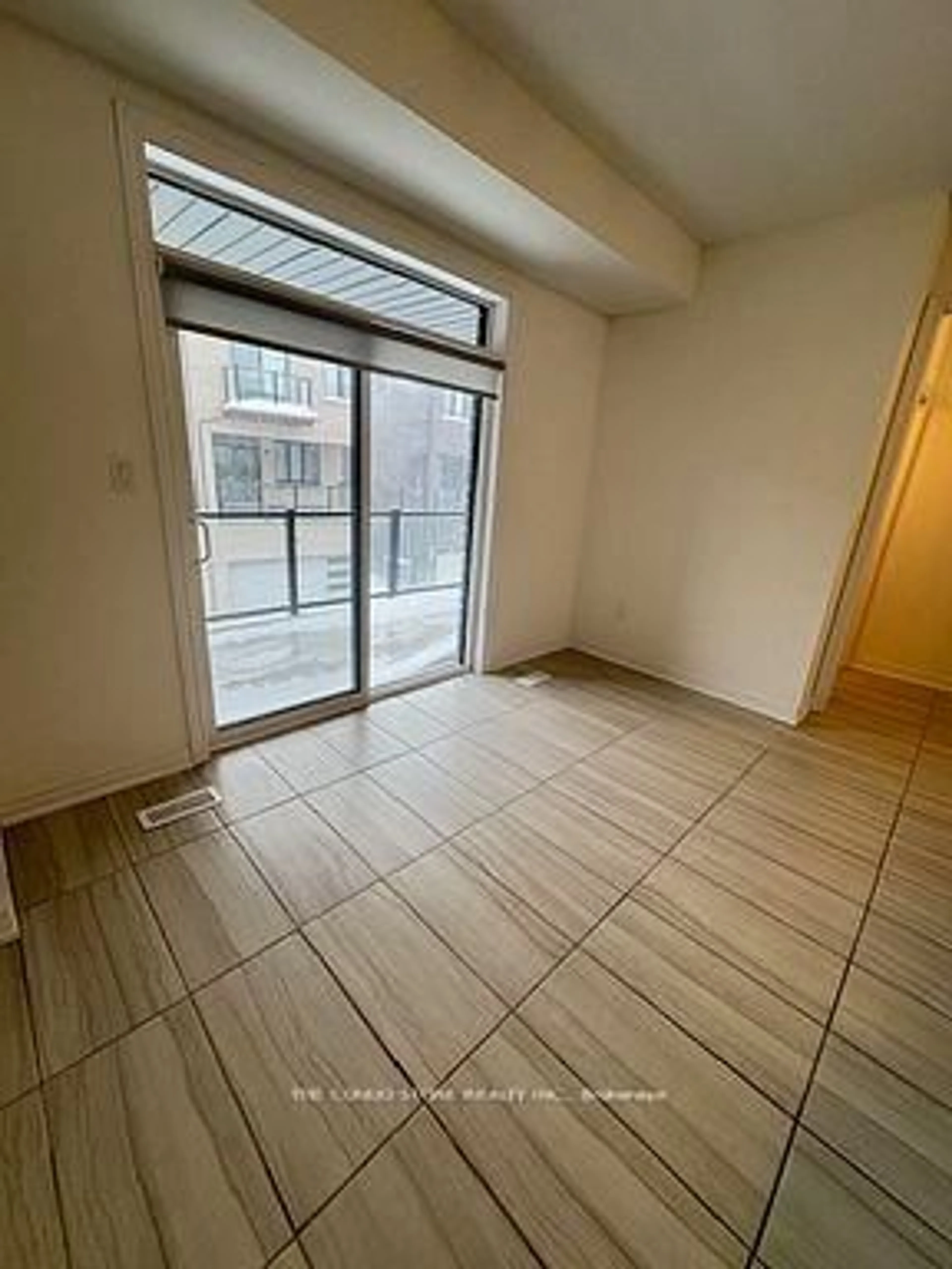 A pic of a room for 35 Steamboat Way, Whitby Ontario L1N 0M6