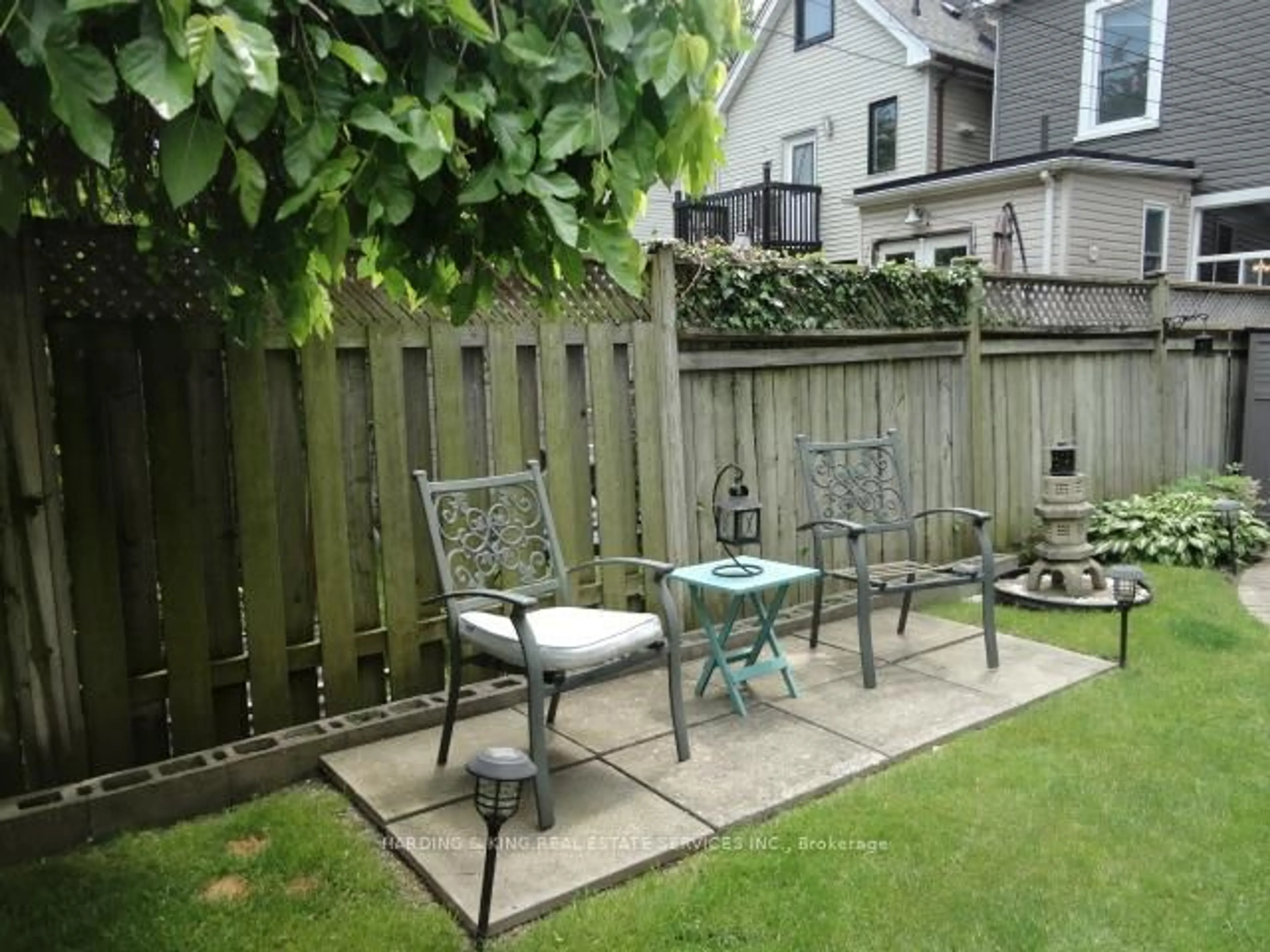 Patio, street for 37 Connaught Ave, Toronto Ontario M4L 2V8