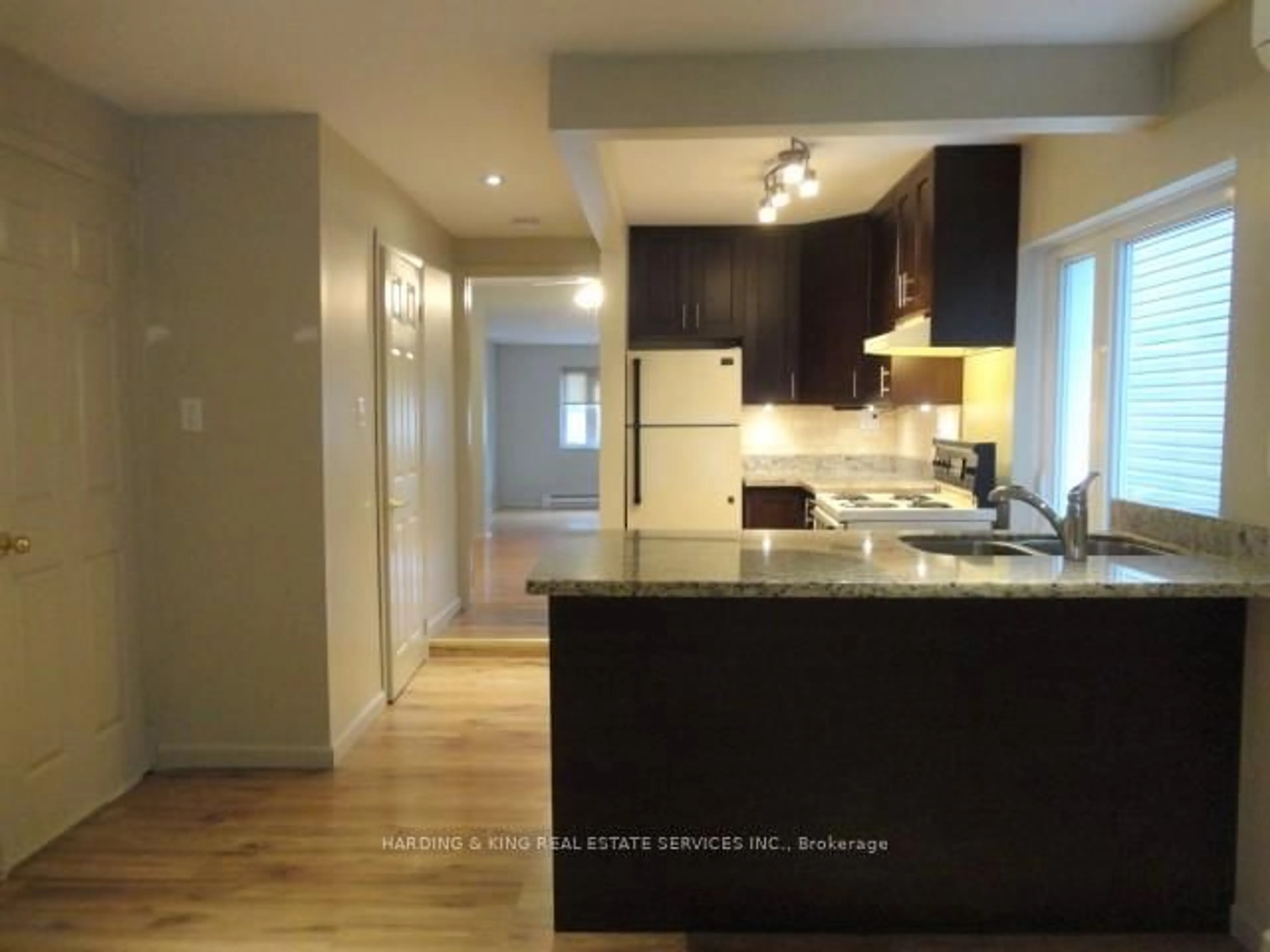 Open concept kitchen, wood/laminate floor for 37 Connaught Ave, Toronto Ontario M4L 2V8
