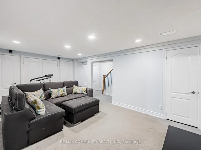 Additional property image - 87 Lowry Sq
