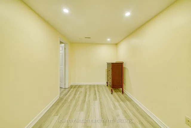 Additional property image - 74 Mountland Dr