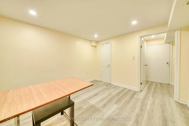 Additional property image - 74 Mountland Dr