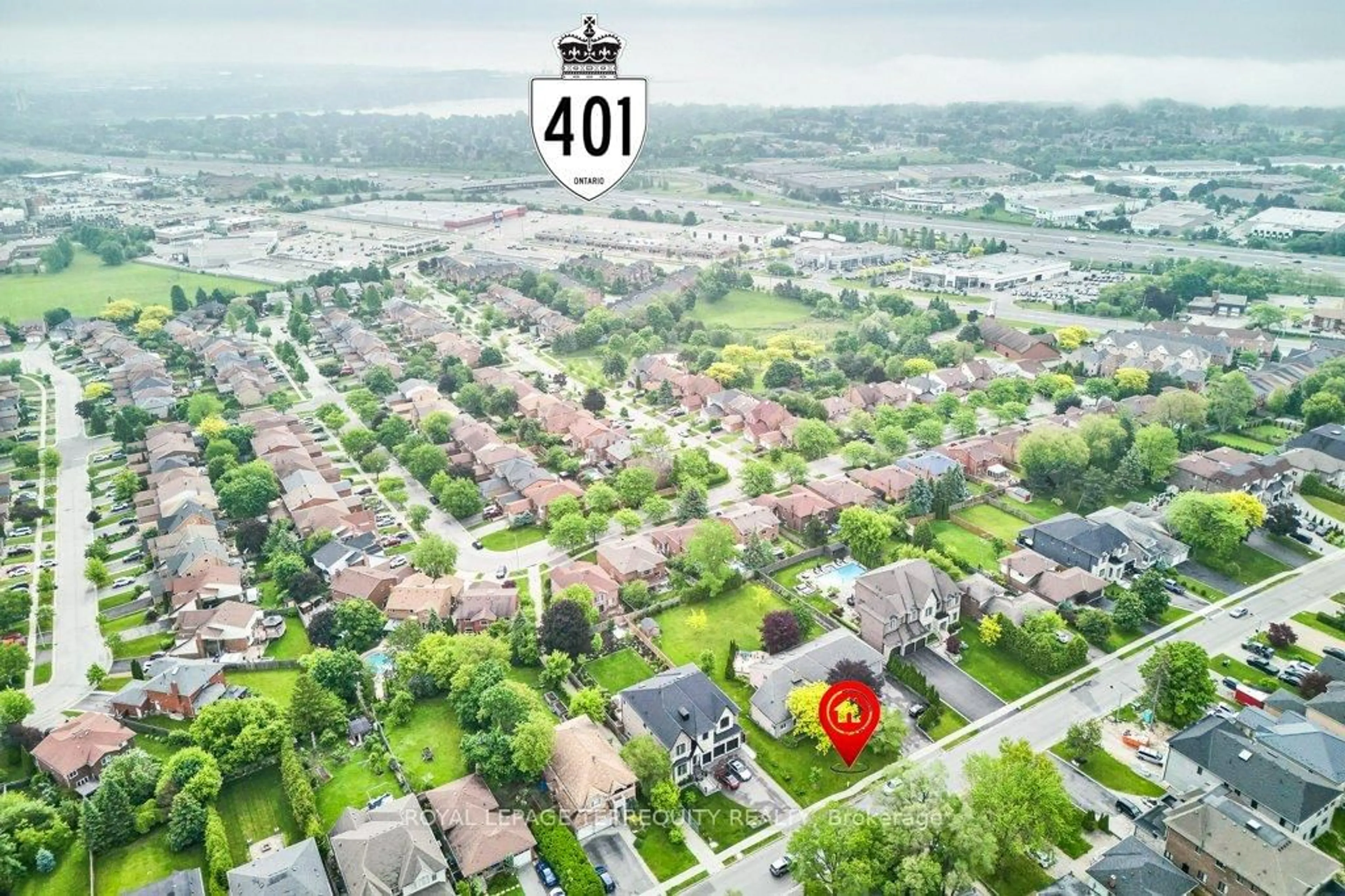 A pic from outside/outdoor area/front of a property/back of a property/a pic from drone, street for 1449 Rosebank Rd, Pickering Ontario L1V 1P3