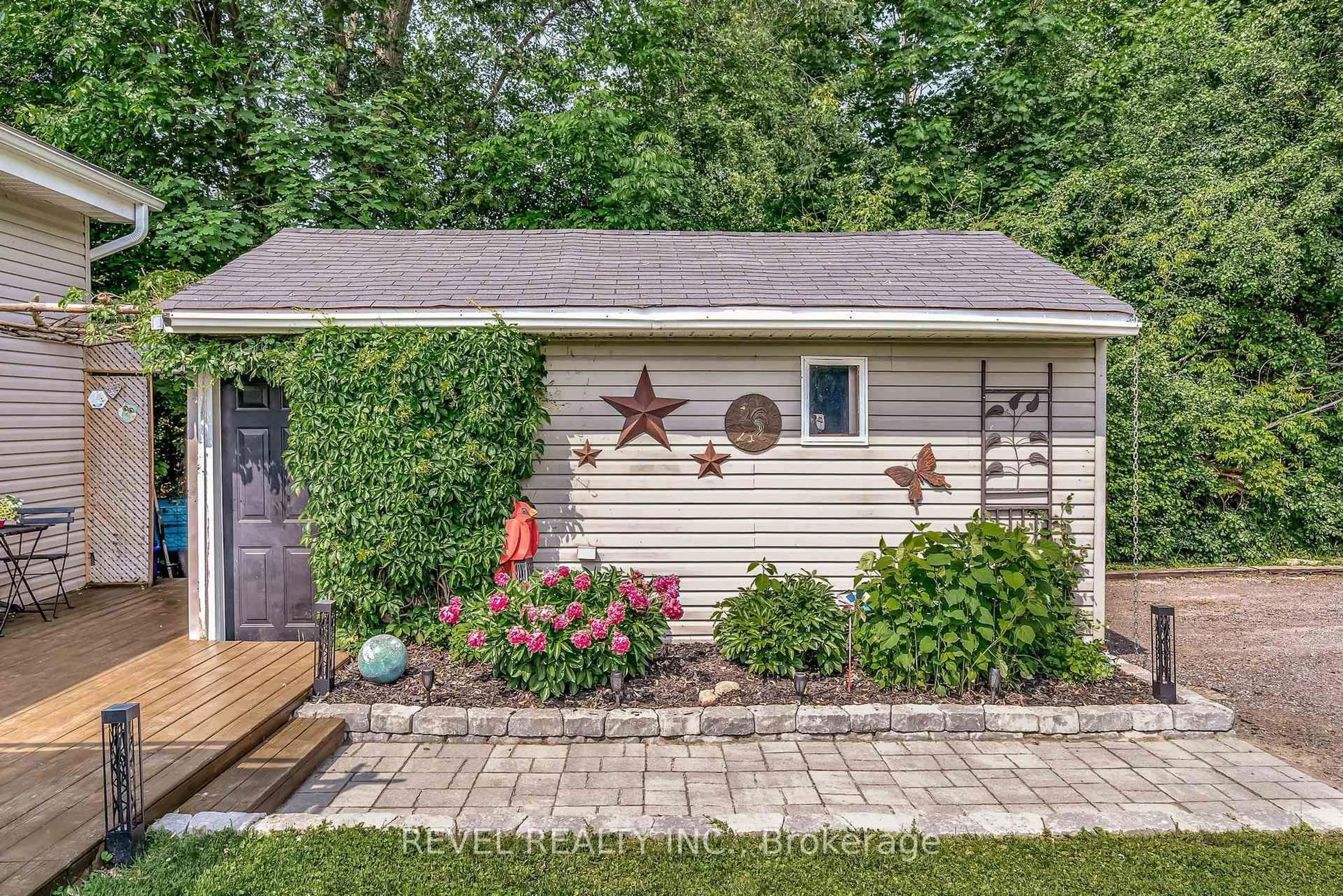 Shed for 18 Armstrong Ave, Scugog Ontario L0B 1L0