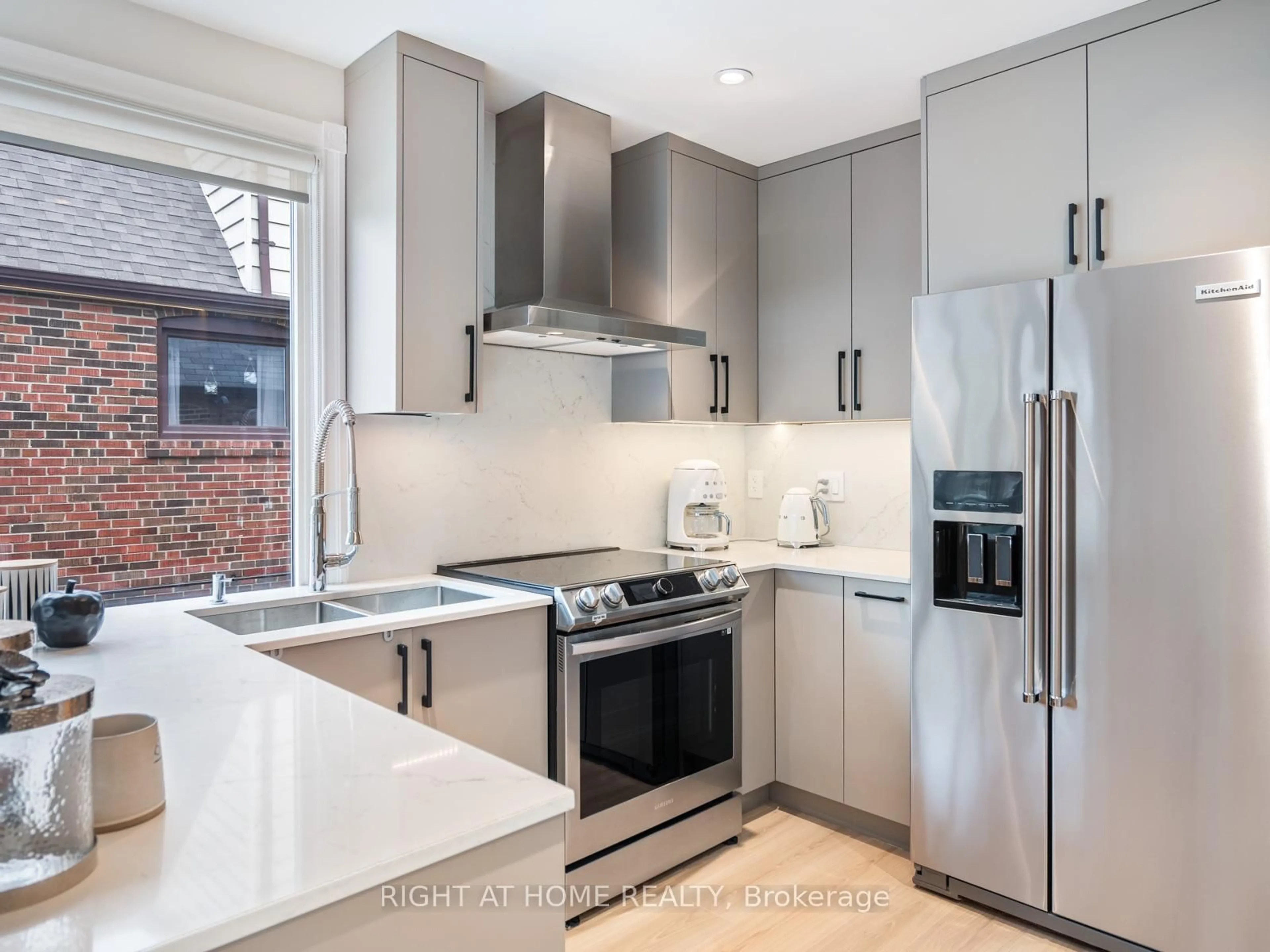 Contemporary kitchen, ceramic/tile floor for 49 Amsterdam Ave, Toronto Ontario M4B 2B9