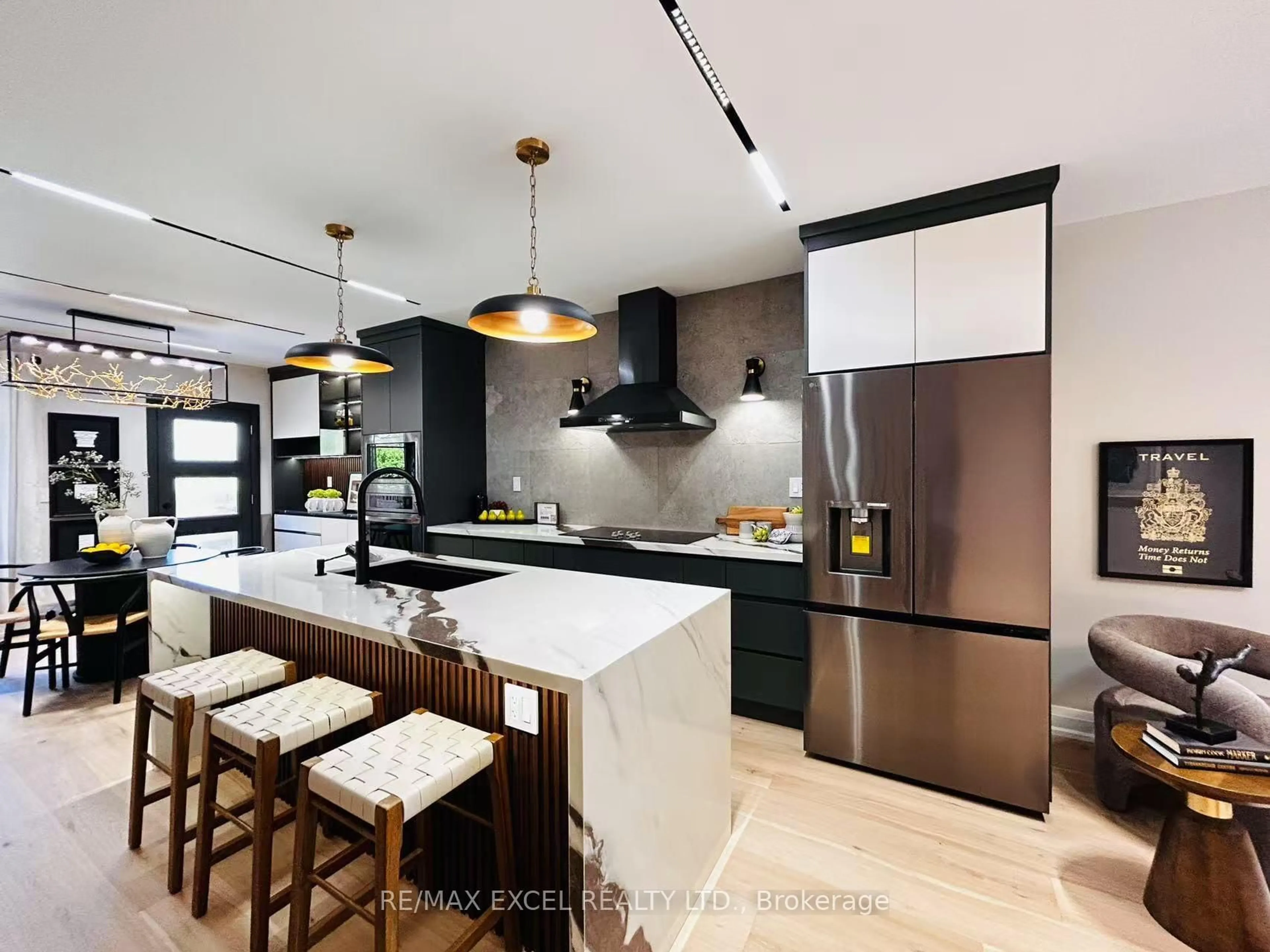 Open concept kitchen, unknown for 117 Glebemount Ave, Toronto Ontario M4C 3R9